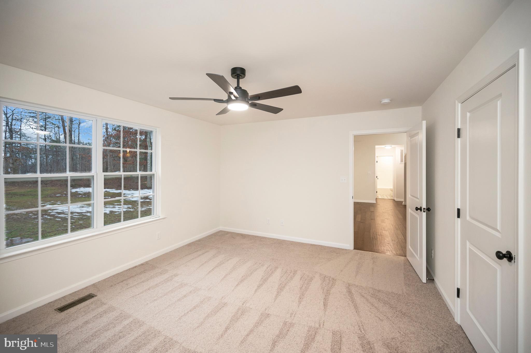 OAKWOOD LAKE ESTATES - Residential