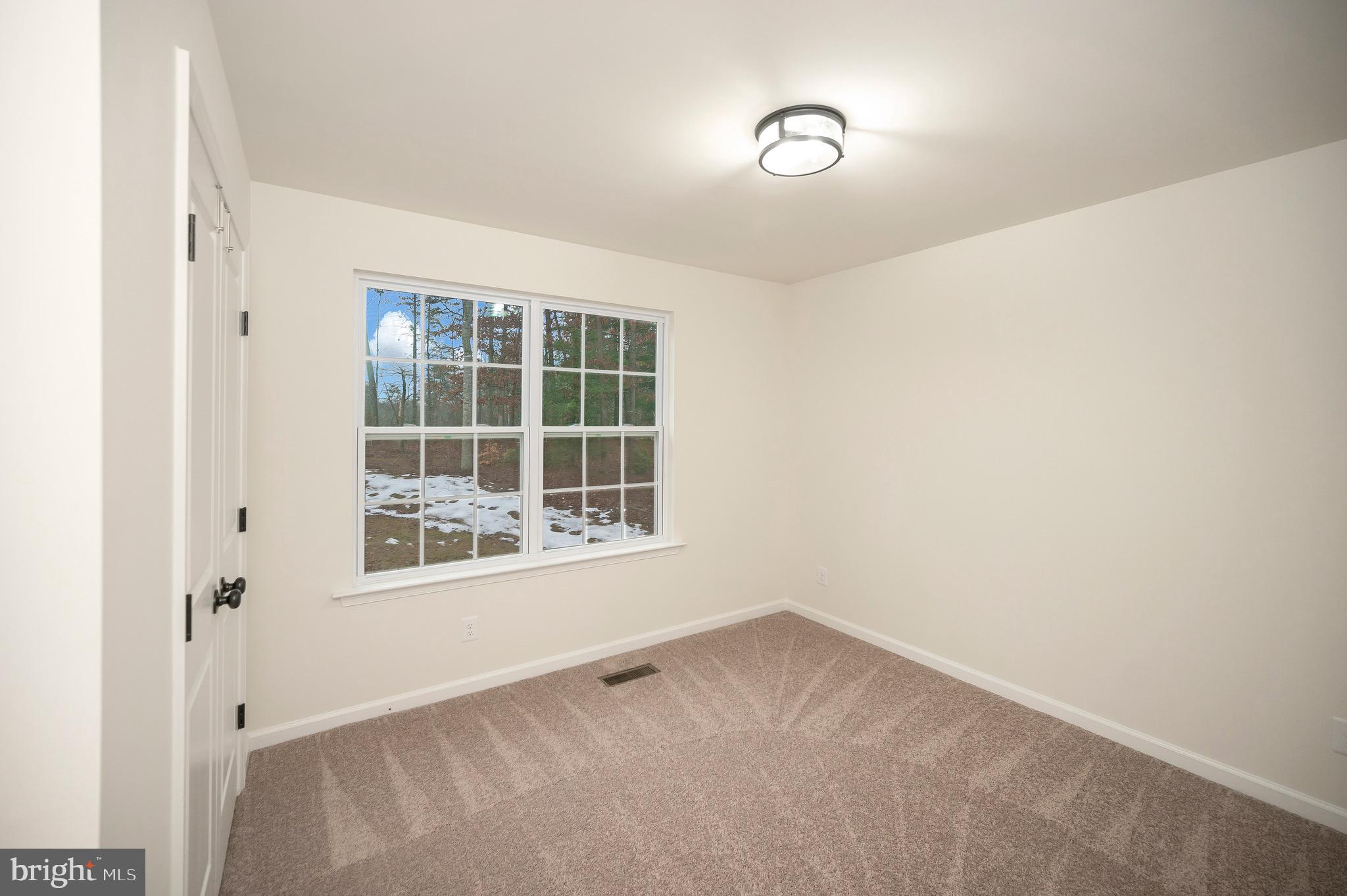 OAKWOOD LAKE ESTATES - Residential