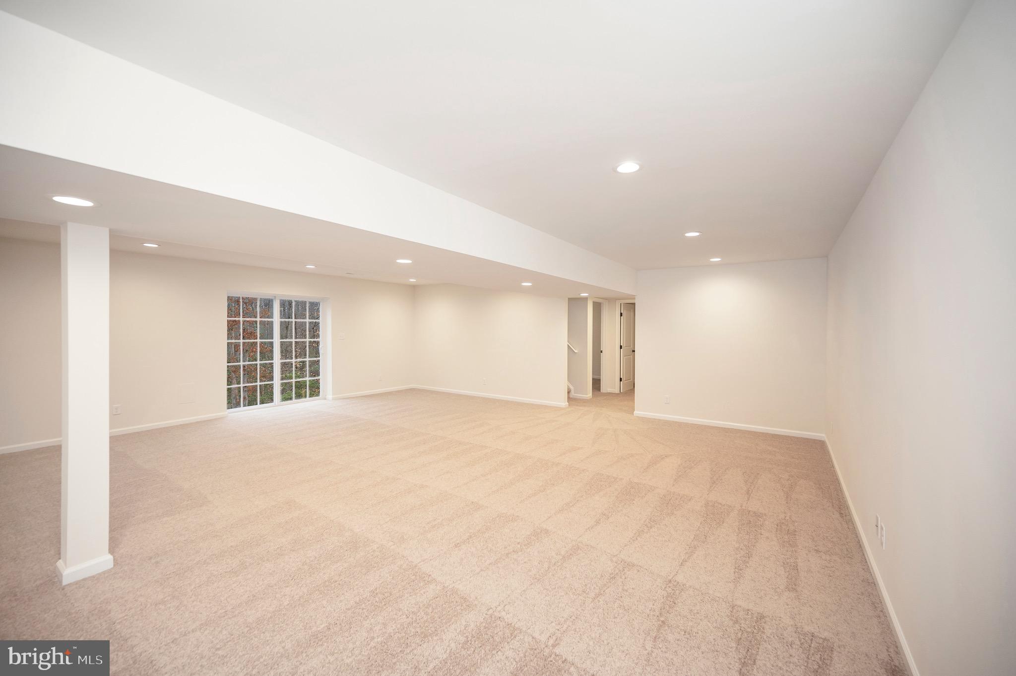 OAKWOOD LAKE ESTATES - Residential