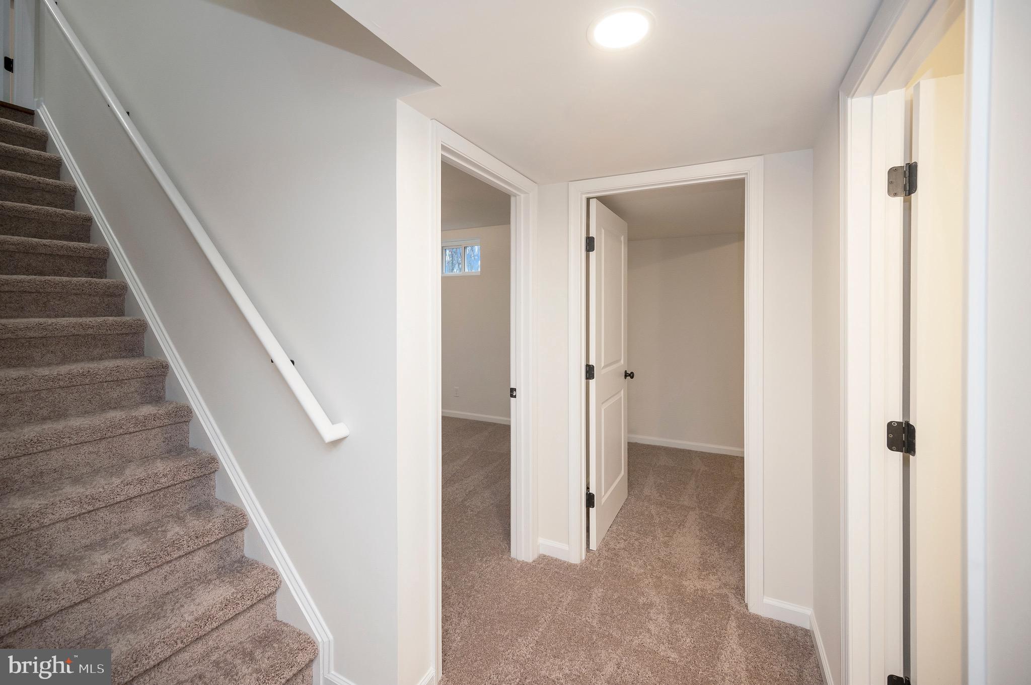 OAKWOOD LAKE ESTATES - Residential