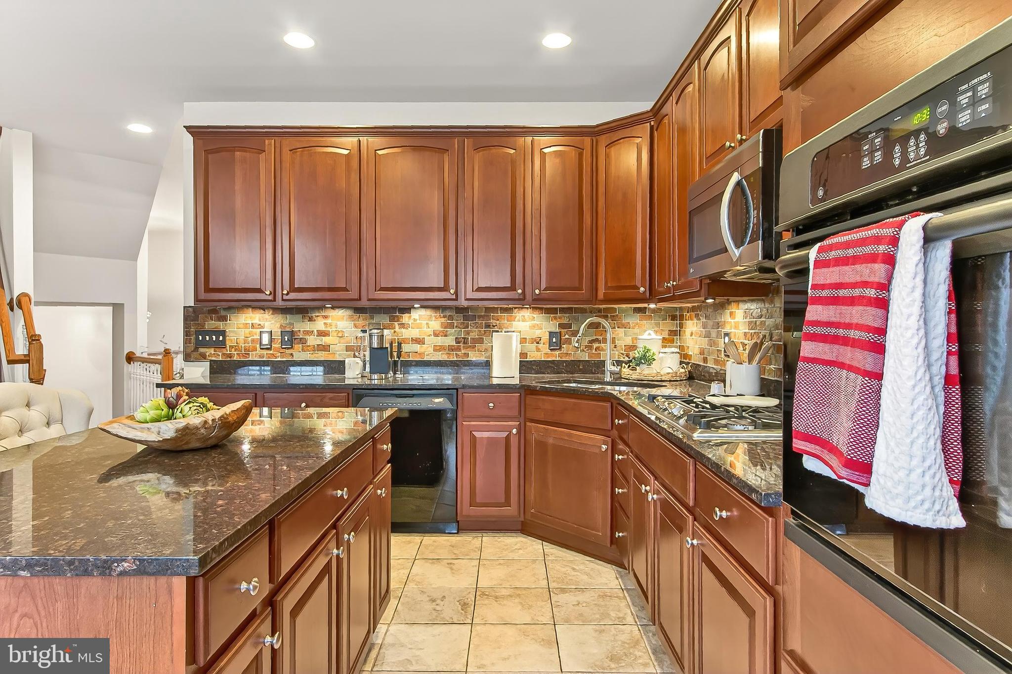 LORTON VALLEY NORTH - Residential