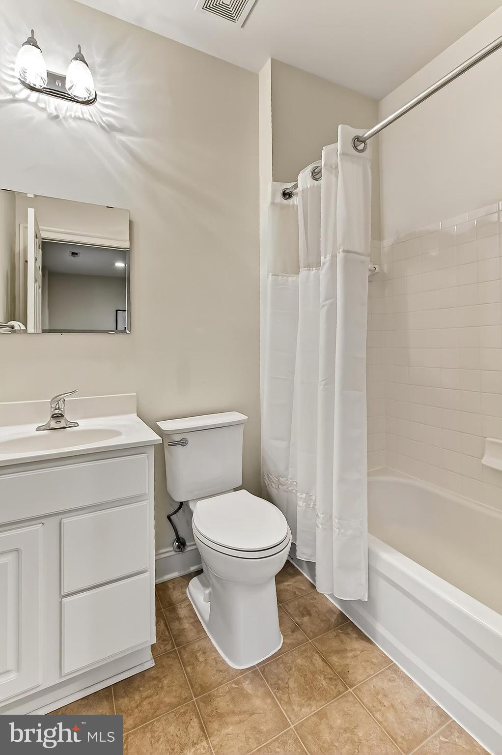 LORTON VALLEY NORTH - Residential