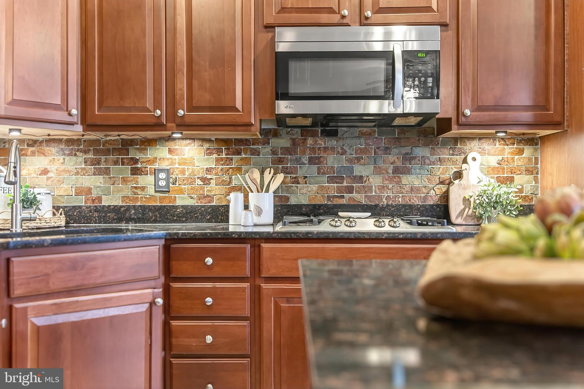 LORTON VALLEY NORTH - Residential