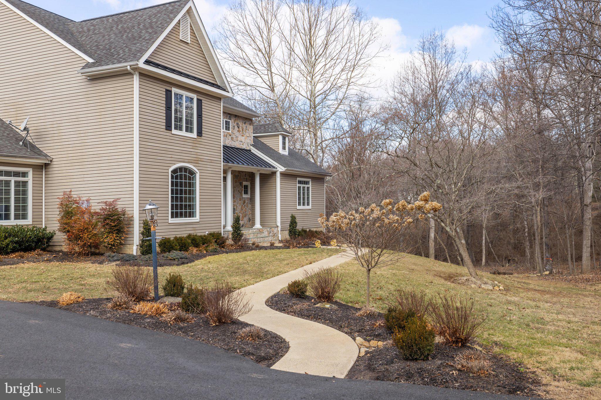8986 WOODWARD ROAD
