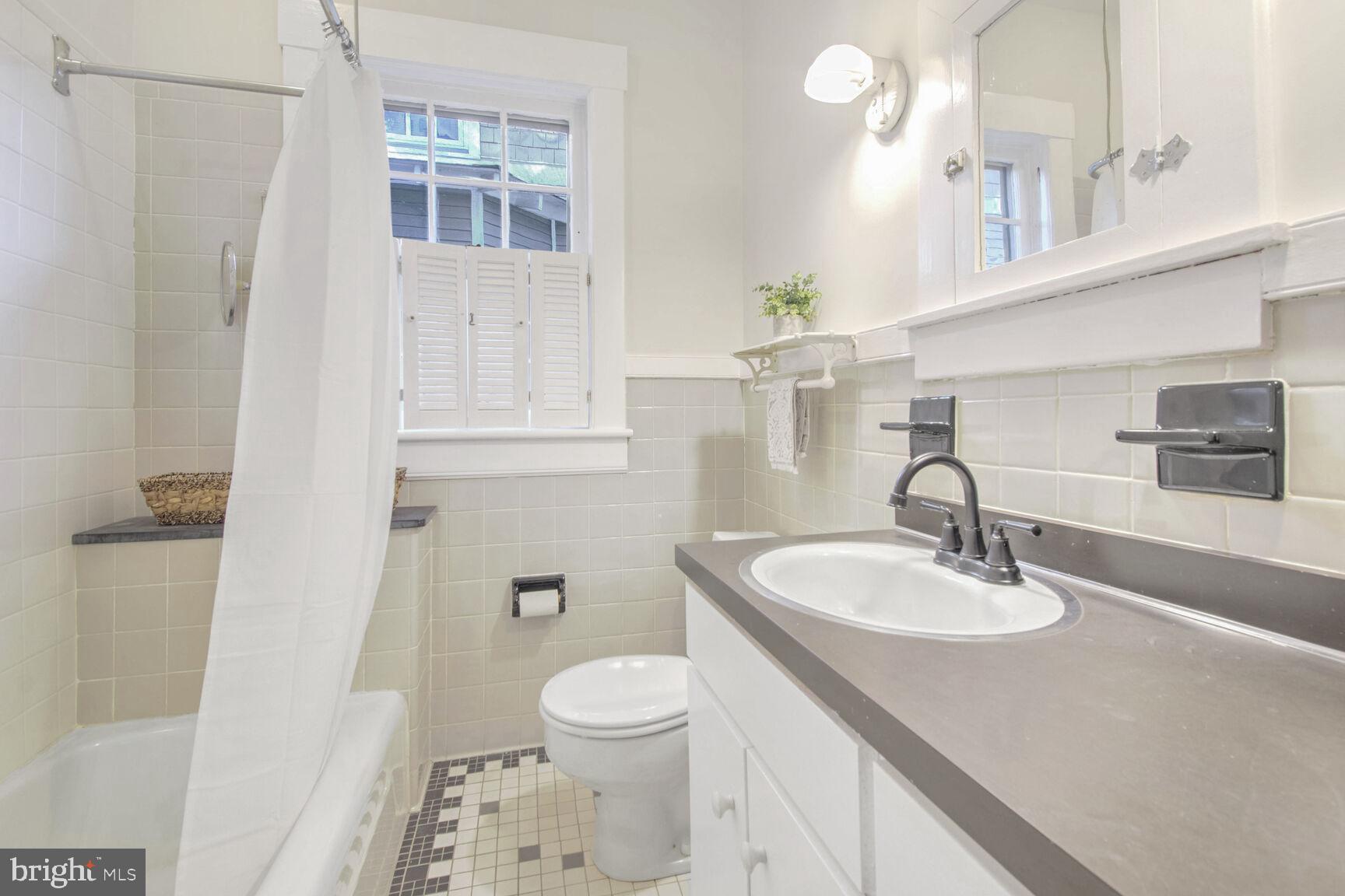 TAKOMA PARK - Residential