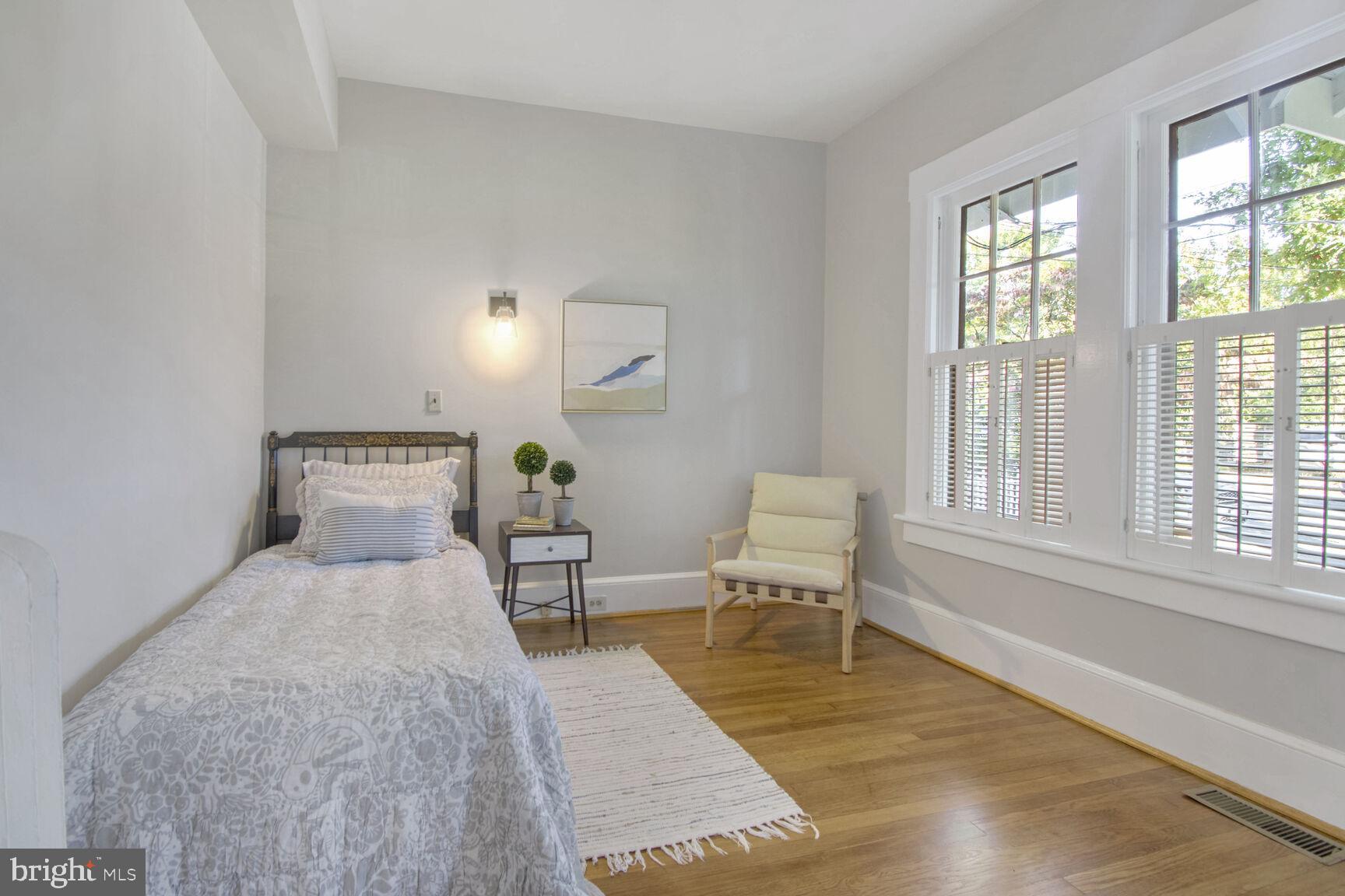 TAKOMA PARK - Residential