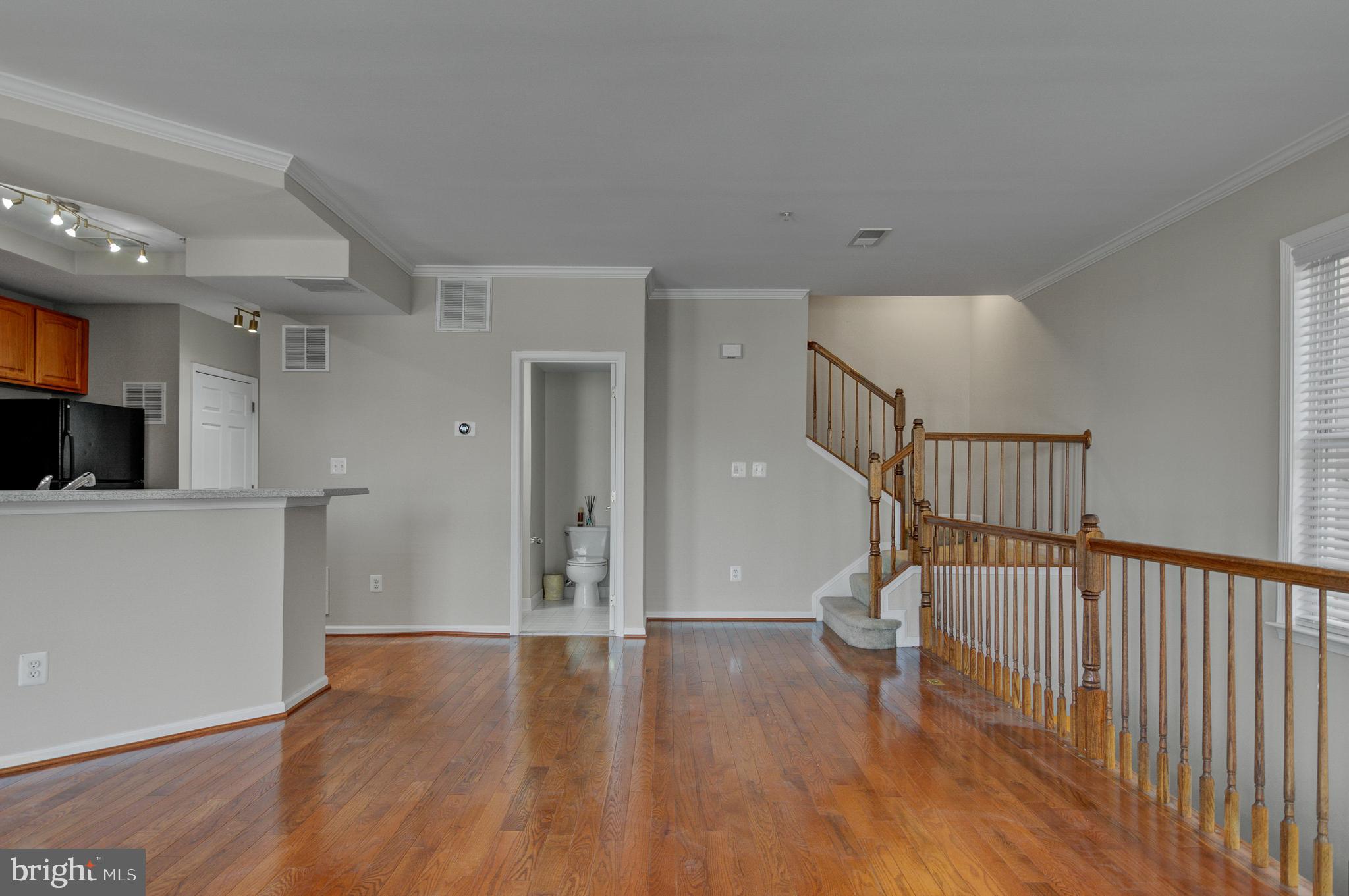 WILLOW OAKS - Residential Lease