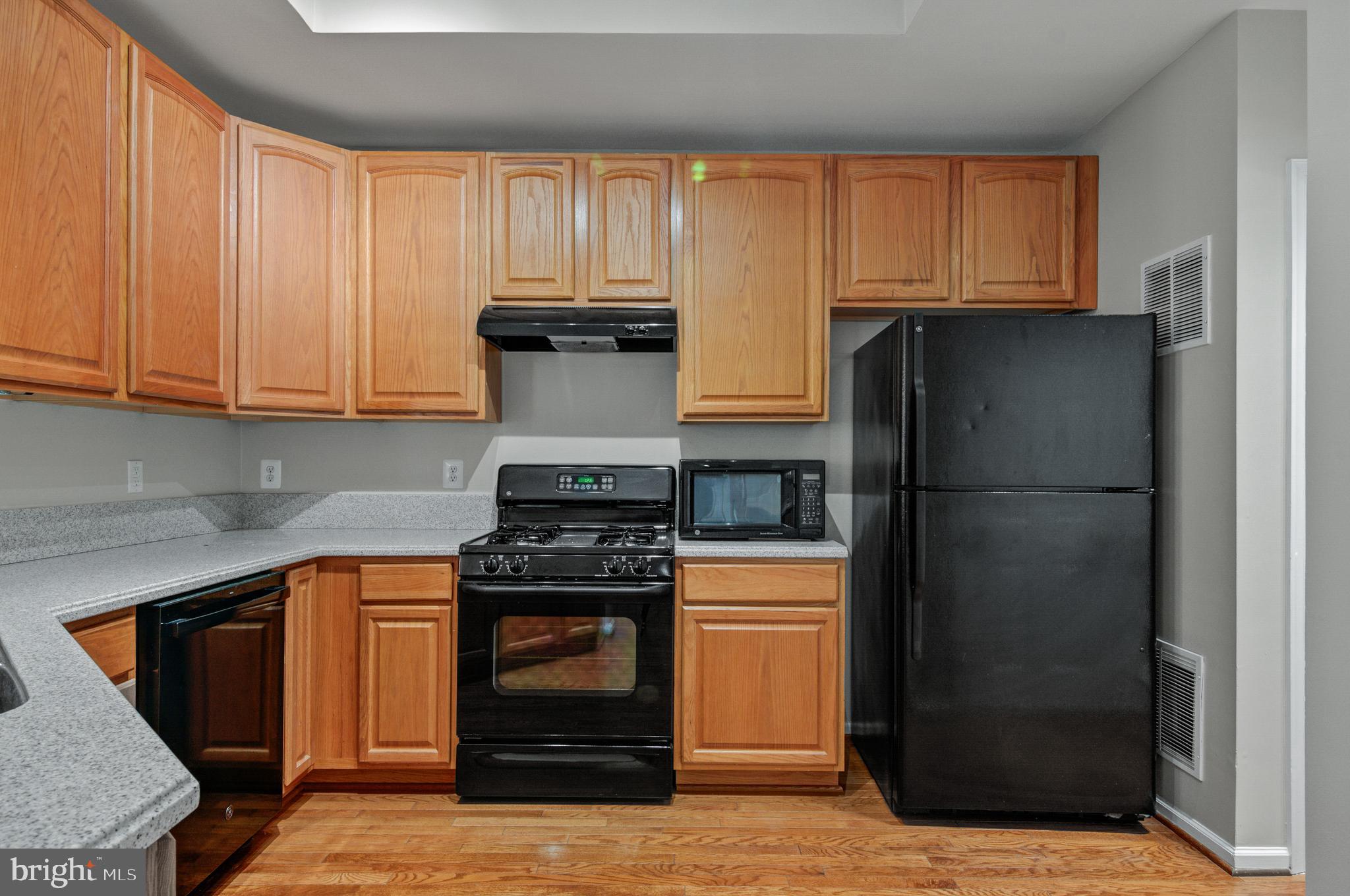 WILLOW OAKS - Residential Lease