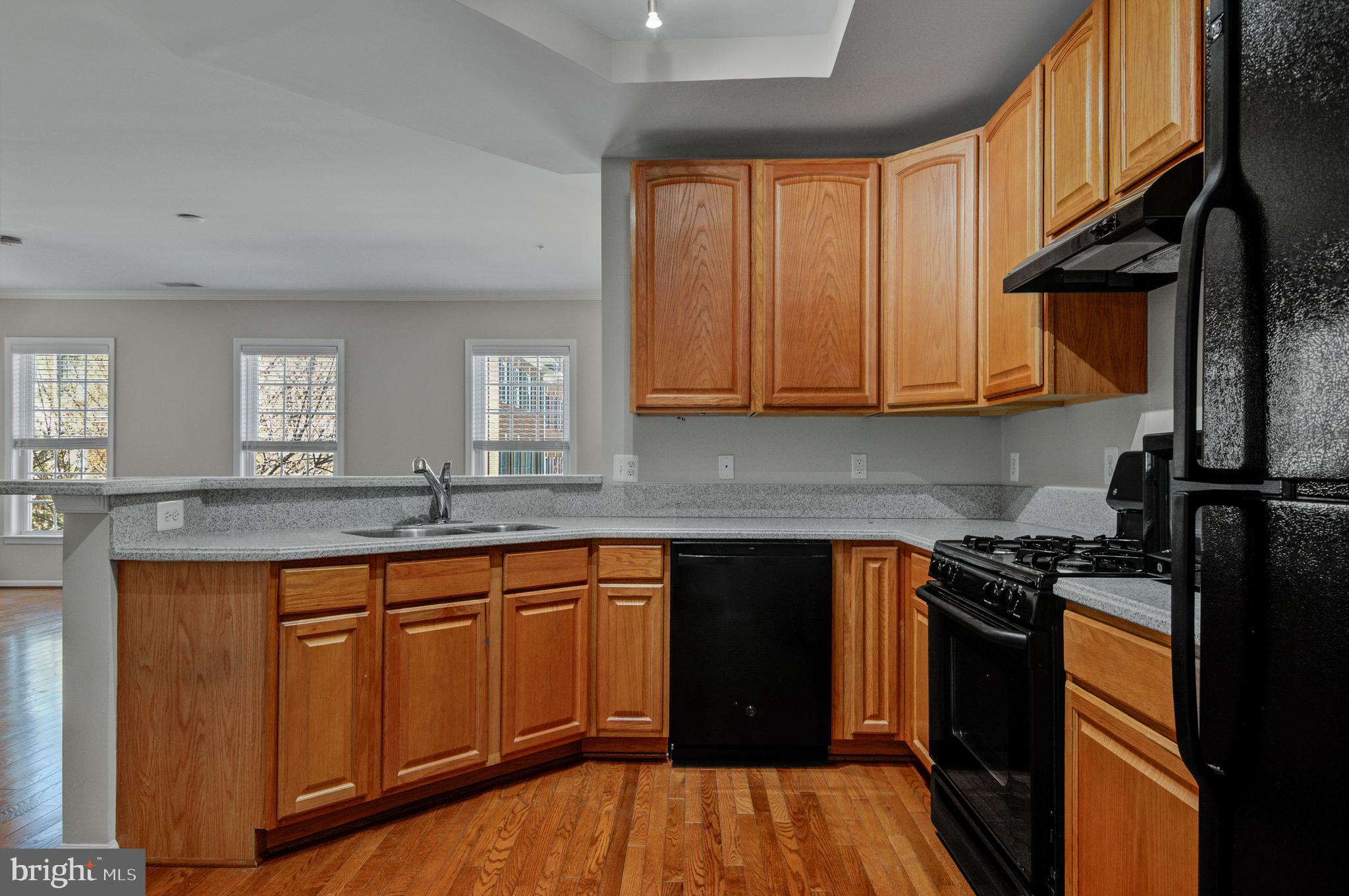 WILLOW OAKS - Residential Lease