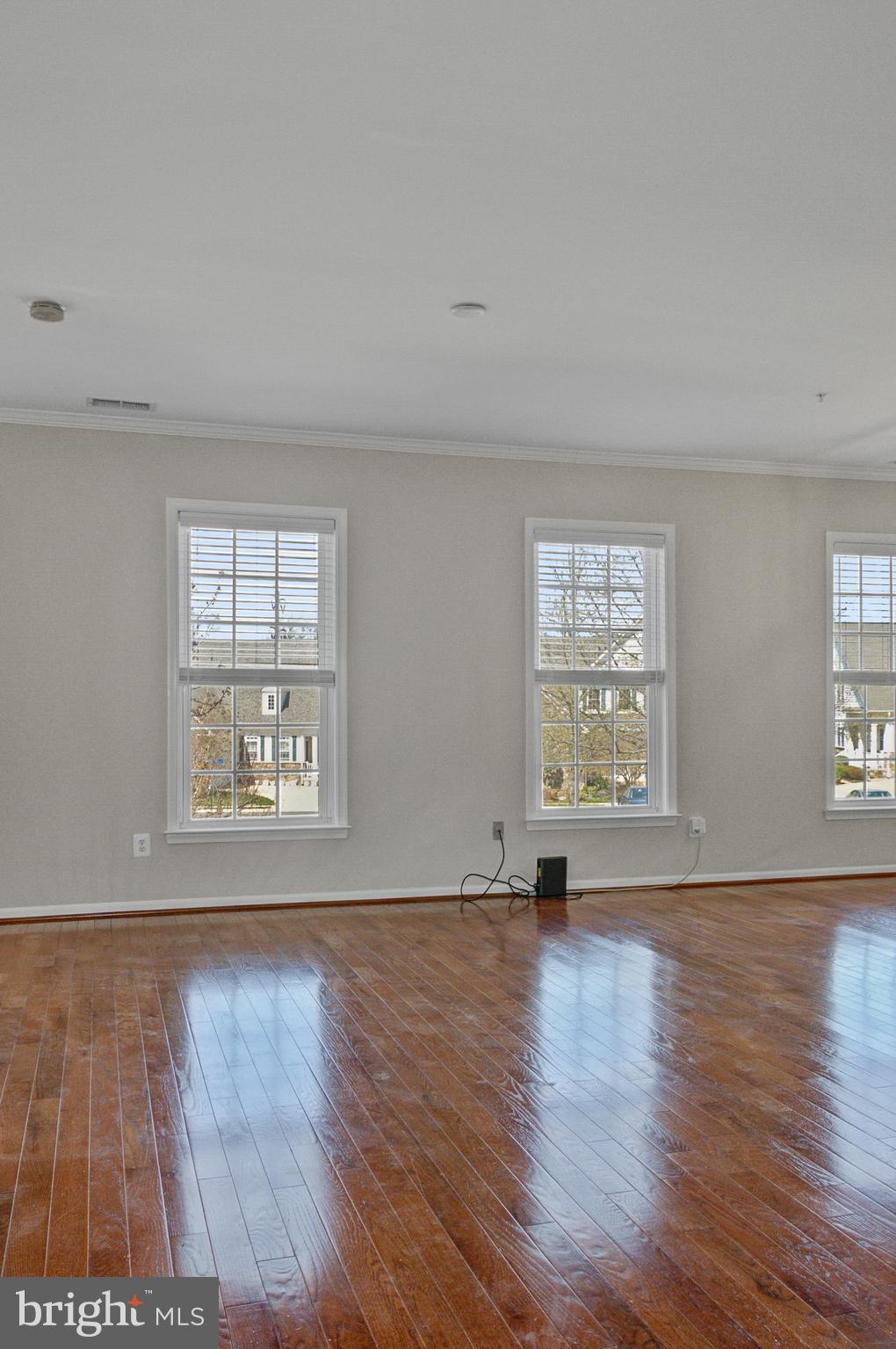 WILLOW OAKS - Residential Lease