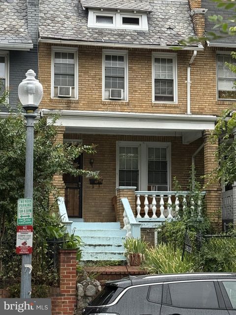 1612 TRINIDAD AVENUE NE WASHINGTON DC 20002