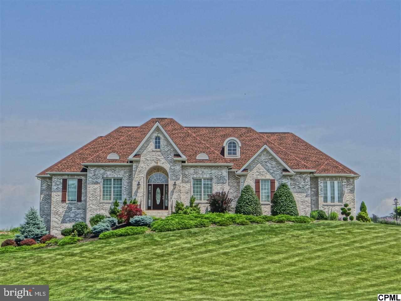 Exceptional Custom home offering 1 level living on a 1+ acre parcel with stunning mountain views! Enjoy a grand entry w/ Tile Floors, well appointed Great Room w/ gas fireplace & custom cabinets, an expansive Kitchen area complete w/ quartz ctps, & Keeping Rm w/ F.Plce. Also includes 11ft ceilings, finished basemnt + additnl storage area, loads of closet space, gorgeous master suite, & 2010 heated saline pool! Priced to Sell!
