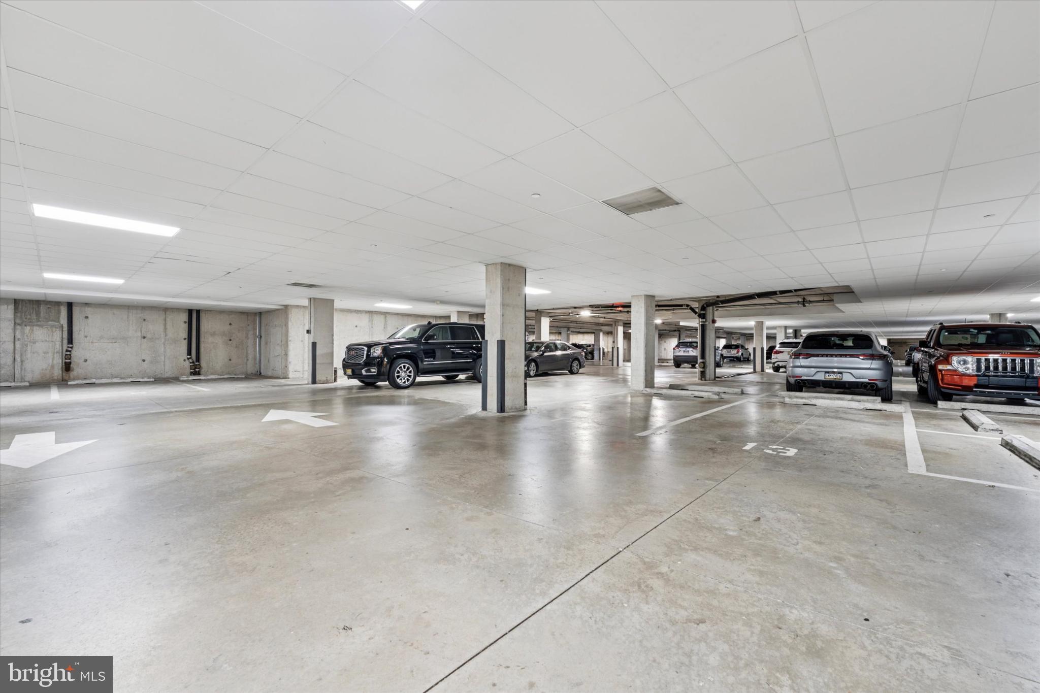 SOCIETY HILL - Residential