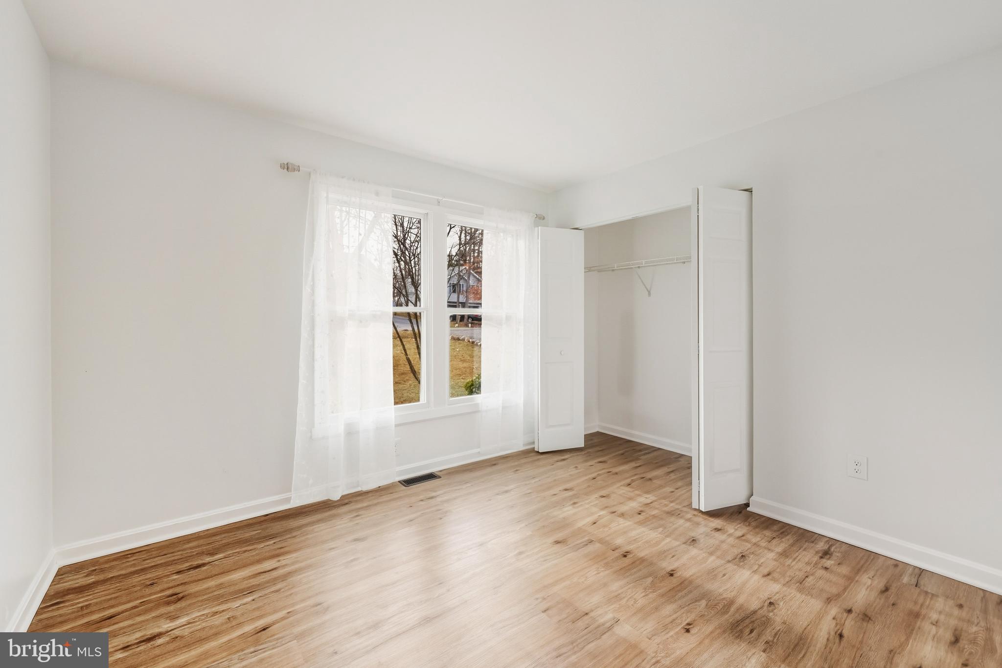 LAKE OF THE WOODS - Residential