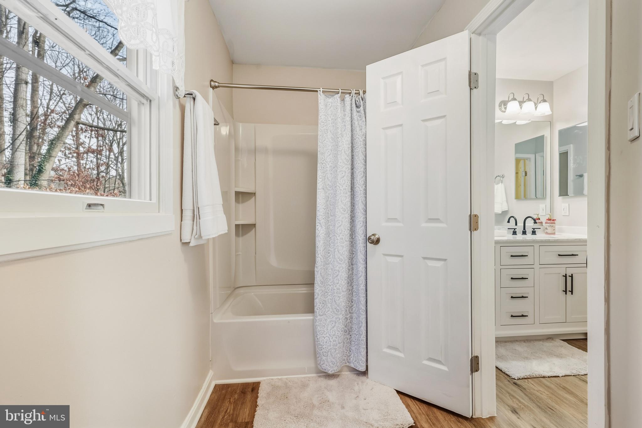 LAKE OF THE WOODS - Residential