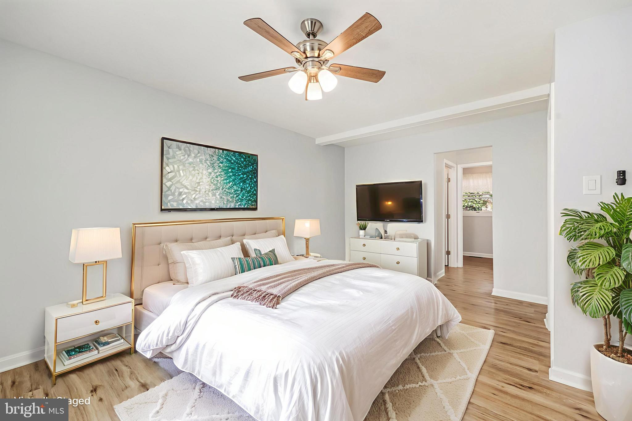 LAKE OF THE WOODS - Residential