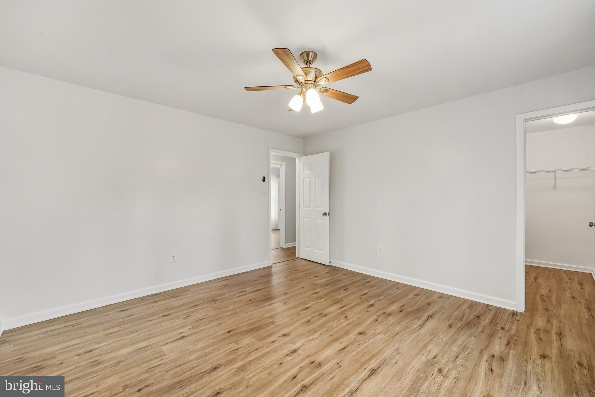 LAKE OF THE WOODS - Residential