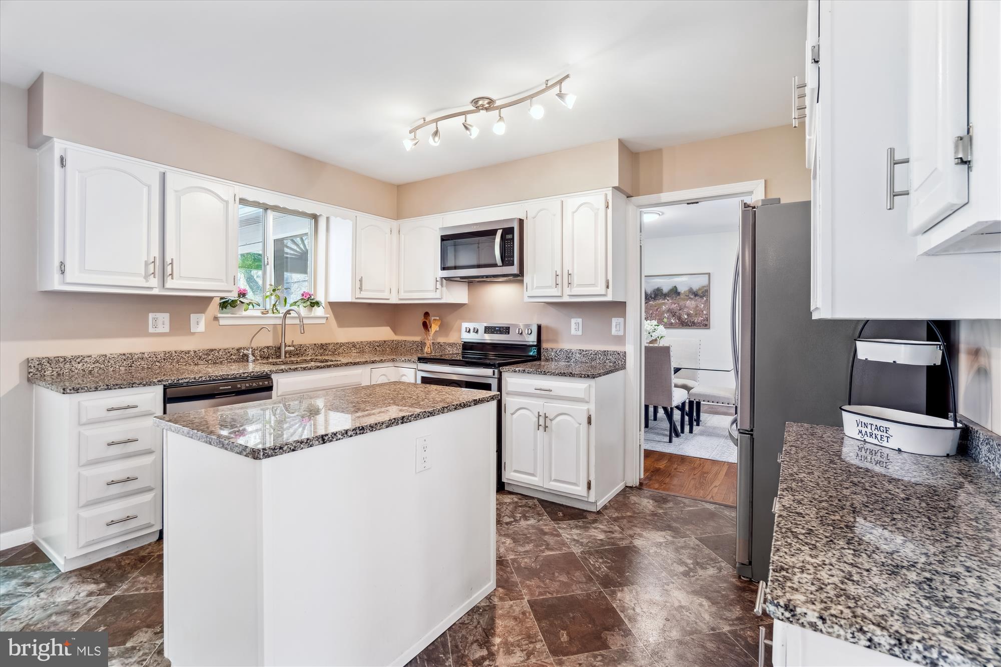 STONECREST NORTH - Residential