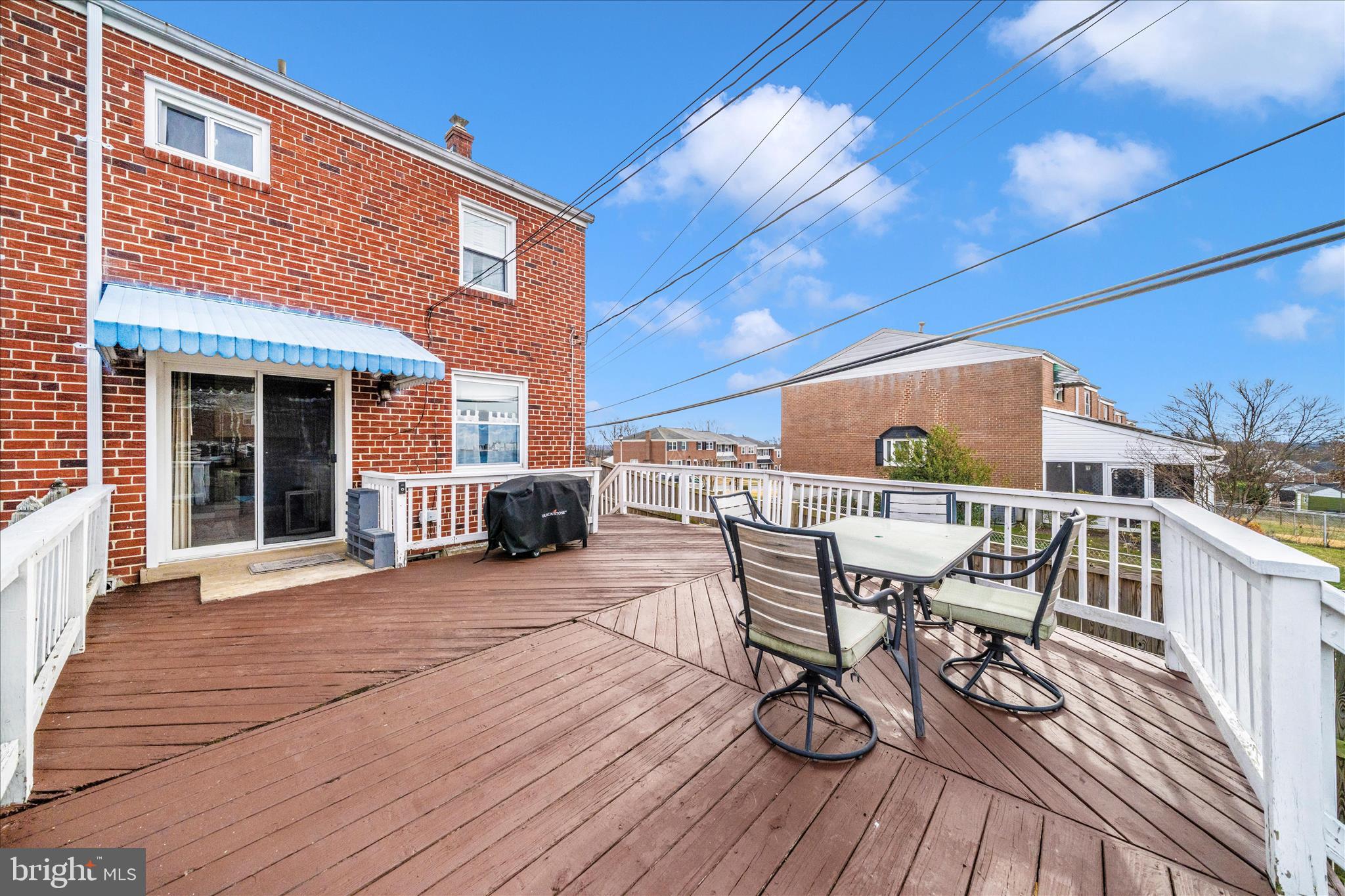 ARBOUR MANOR - Residential