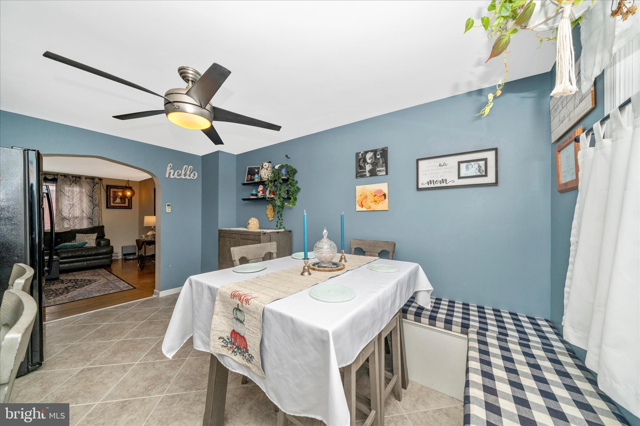 ARBOUR MANOR - Residential