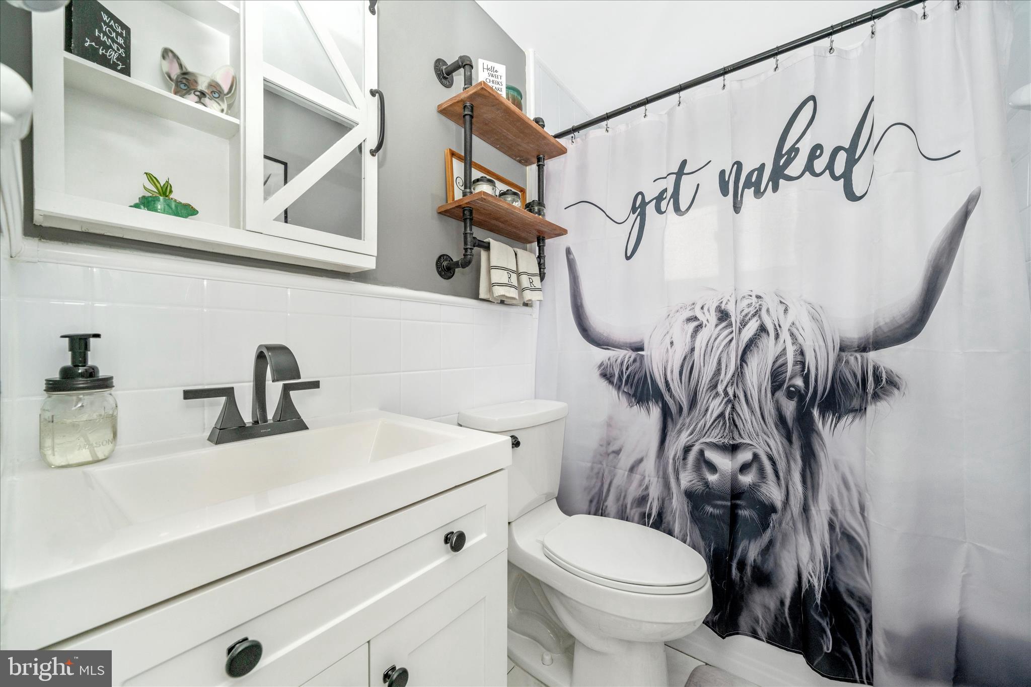 ARBOUR MANOR - Residential