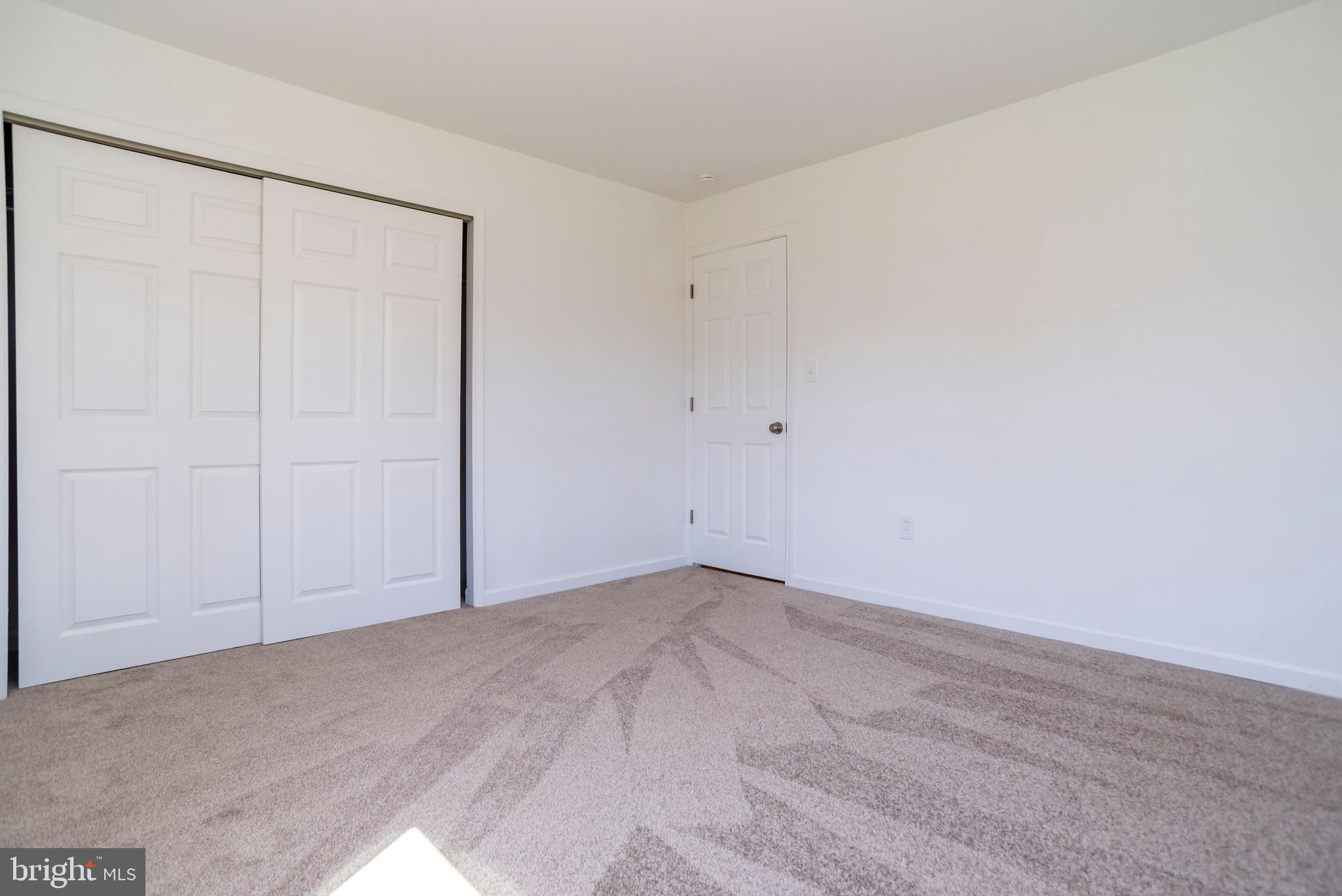 ELDERBERRY POND - Residential