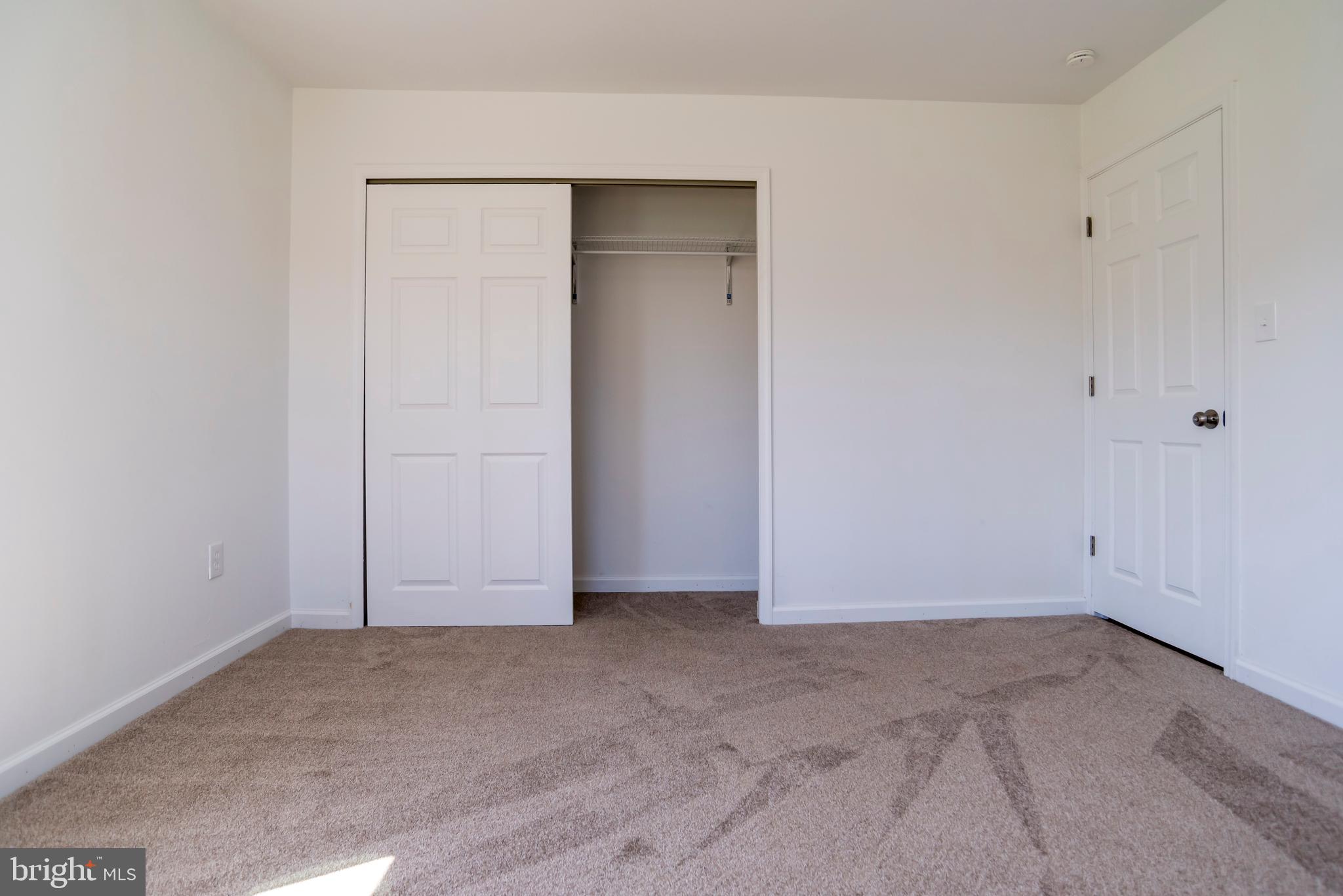 ELDERBERRY POND - Residential