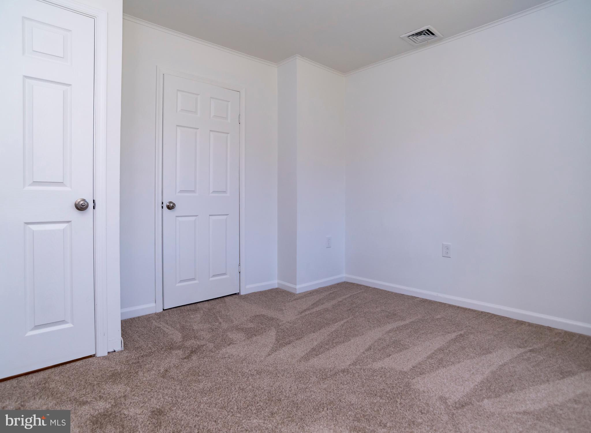 ELDERBERRY POND - Residential