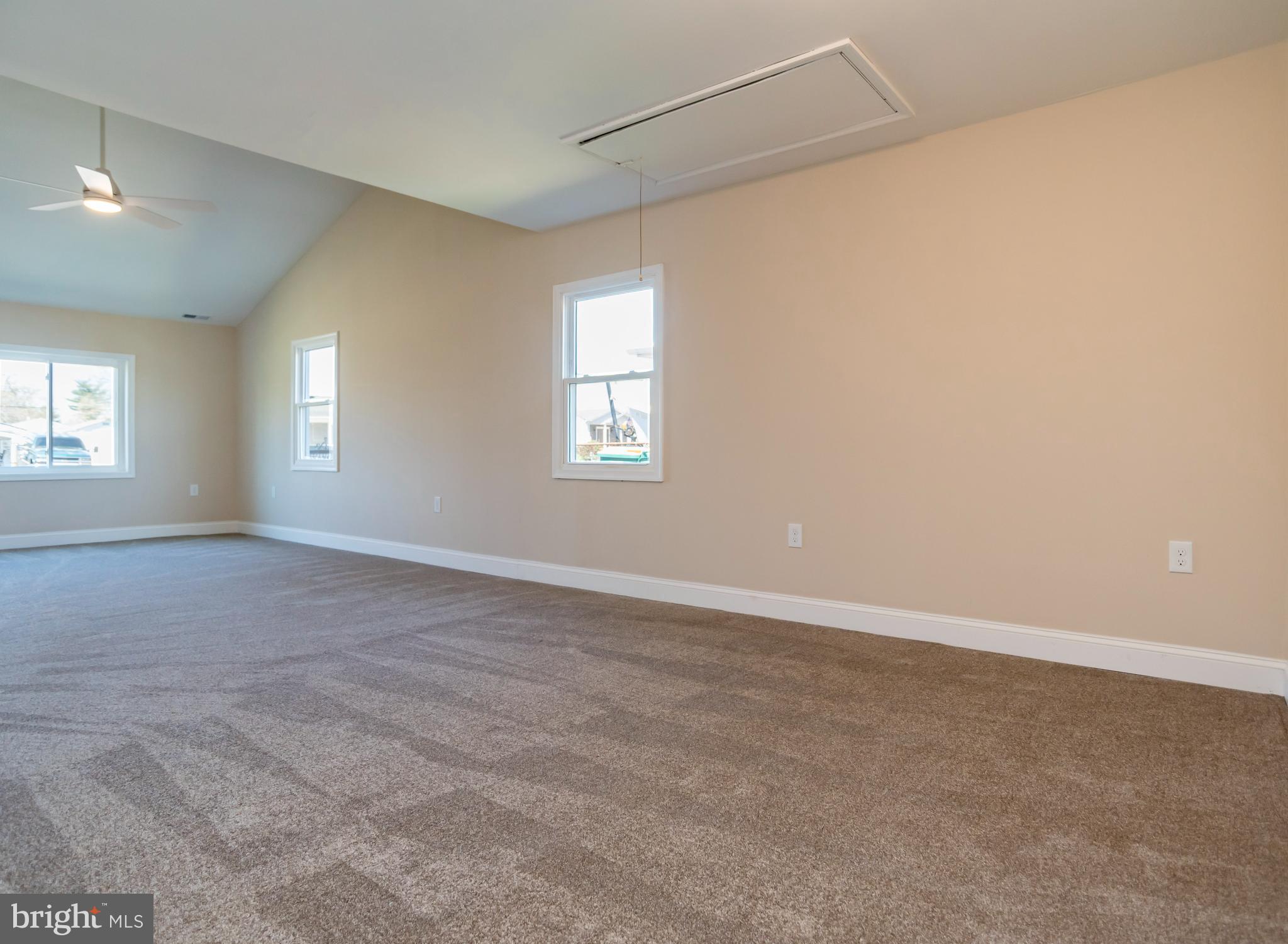 ELDERBERRY POND - Residential