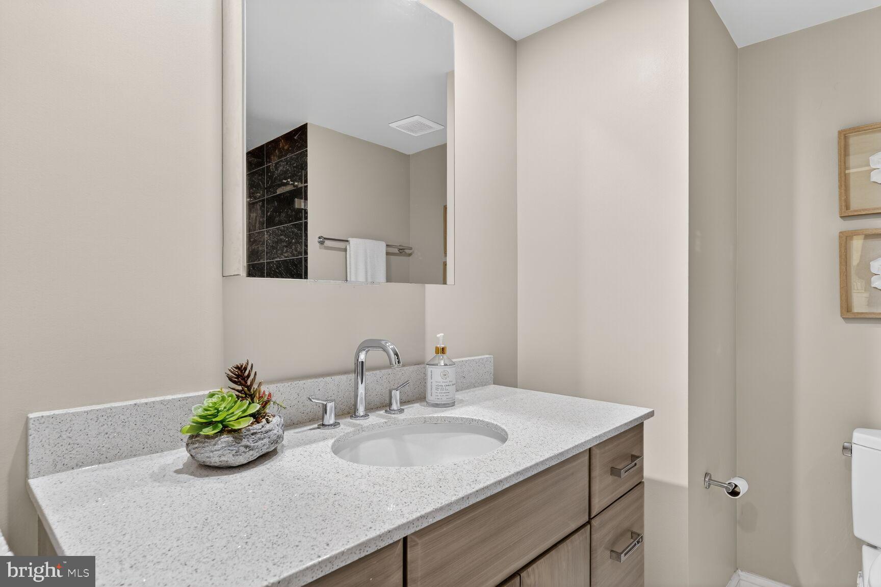 FRIENDSHIP HEIGHTS - Residential