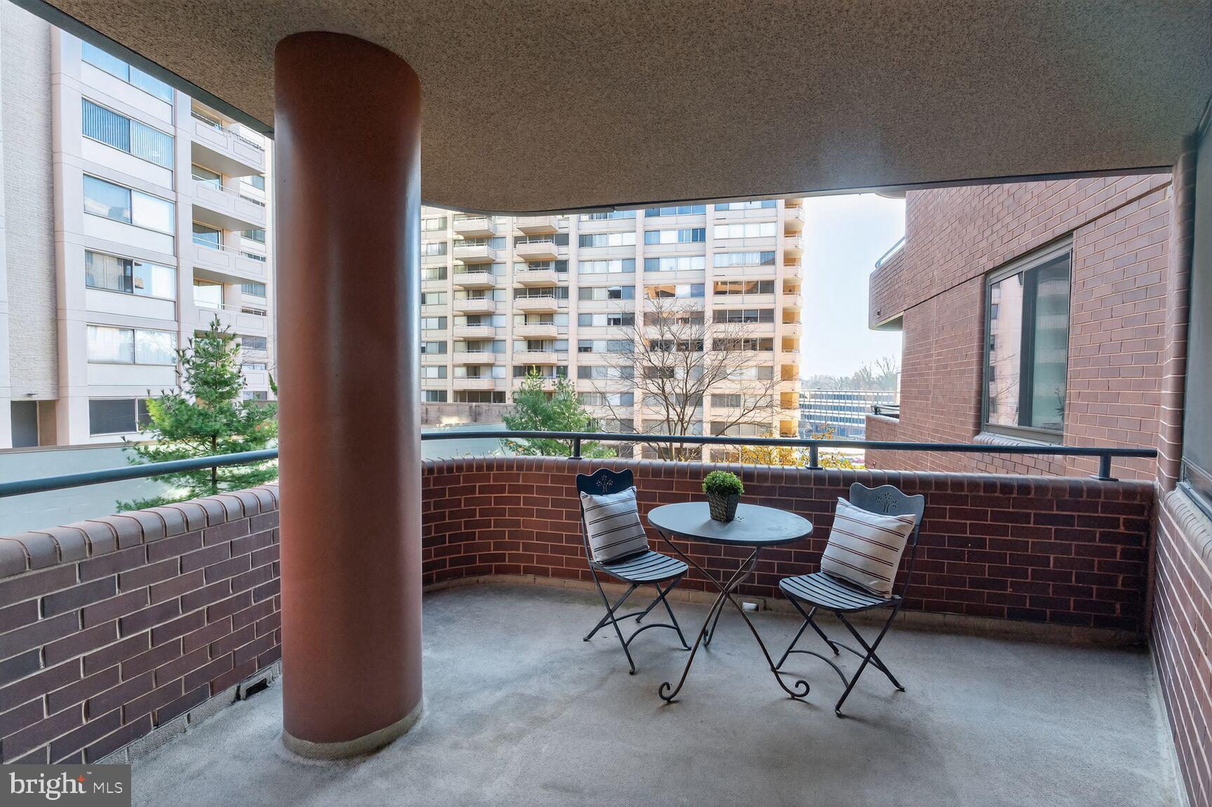 FRIENDSHIP HEIGHTS - Residential