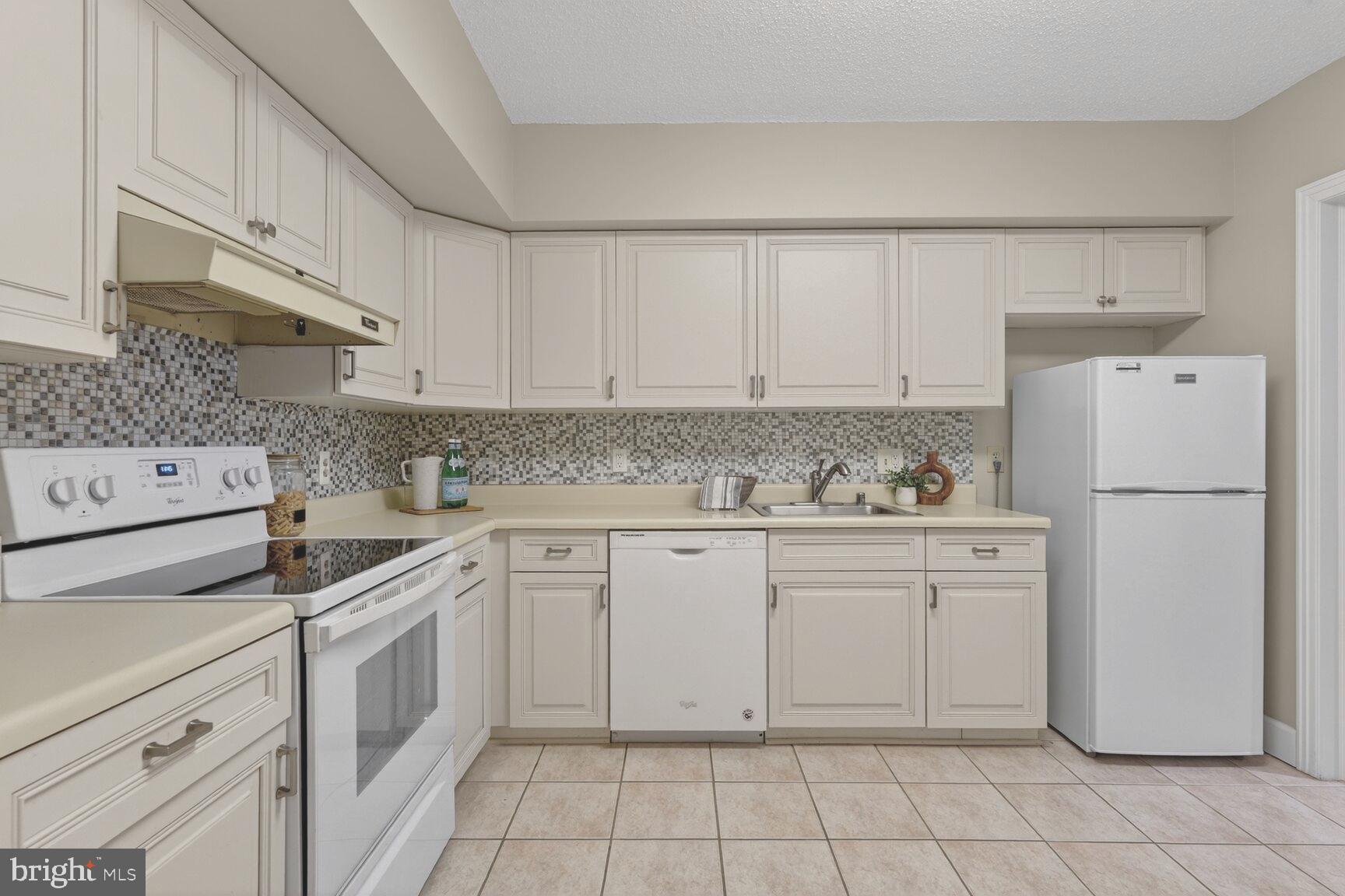 FRIENDSHIP HEIGHTS - Residential