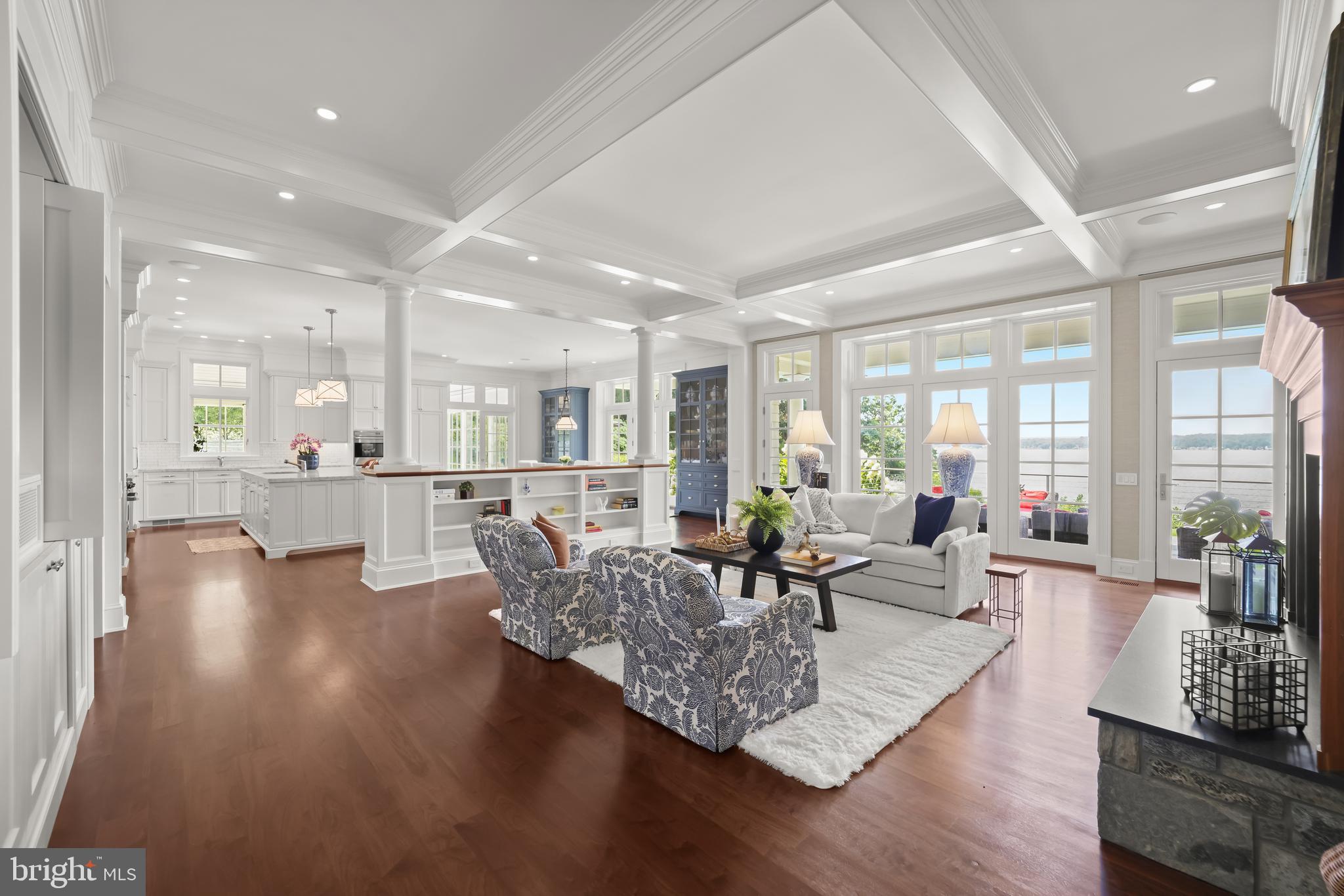 GIBSON ISLAND - Residential