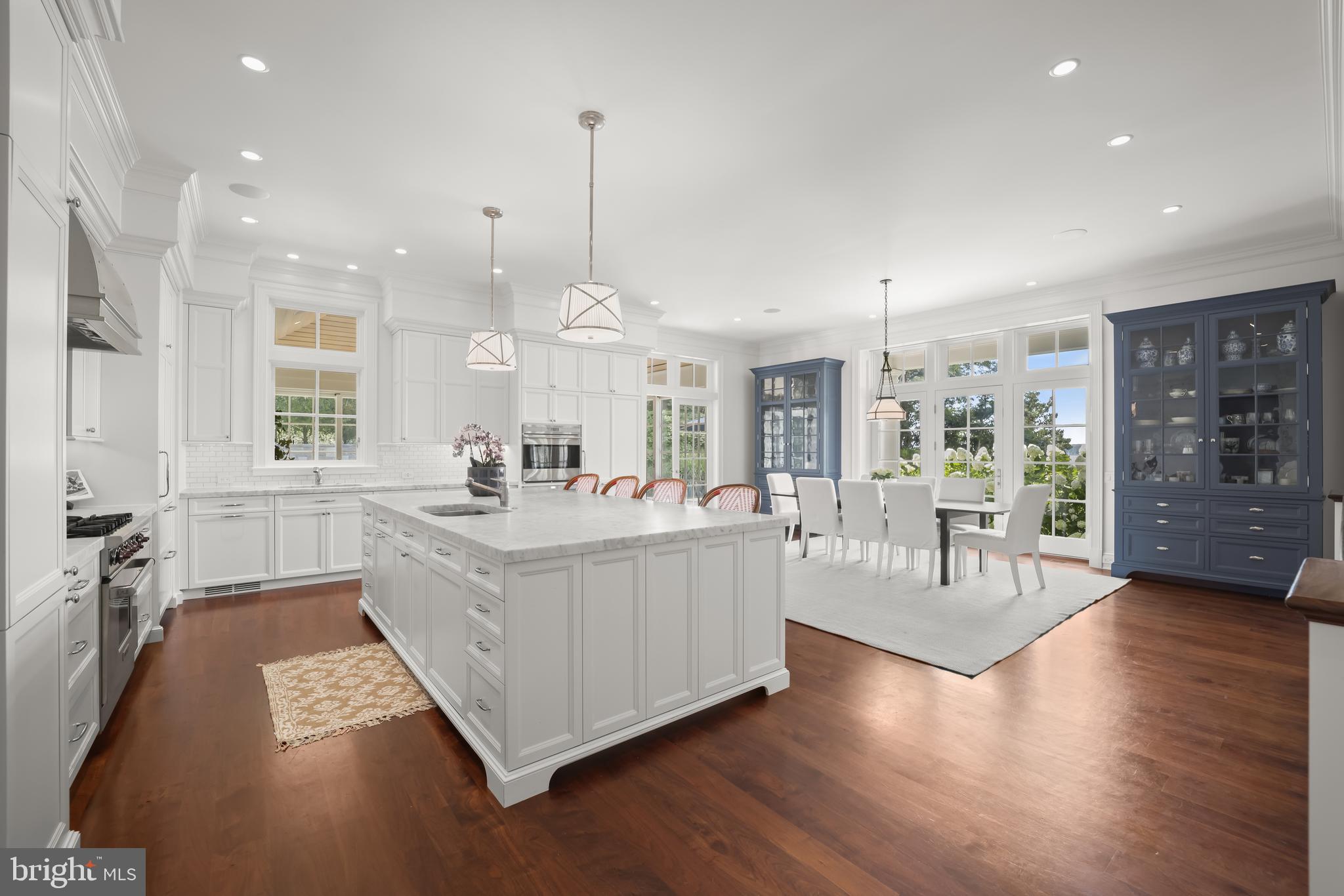 GIBSON ISLAND - Residential