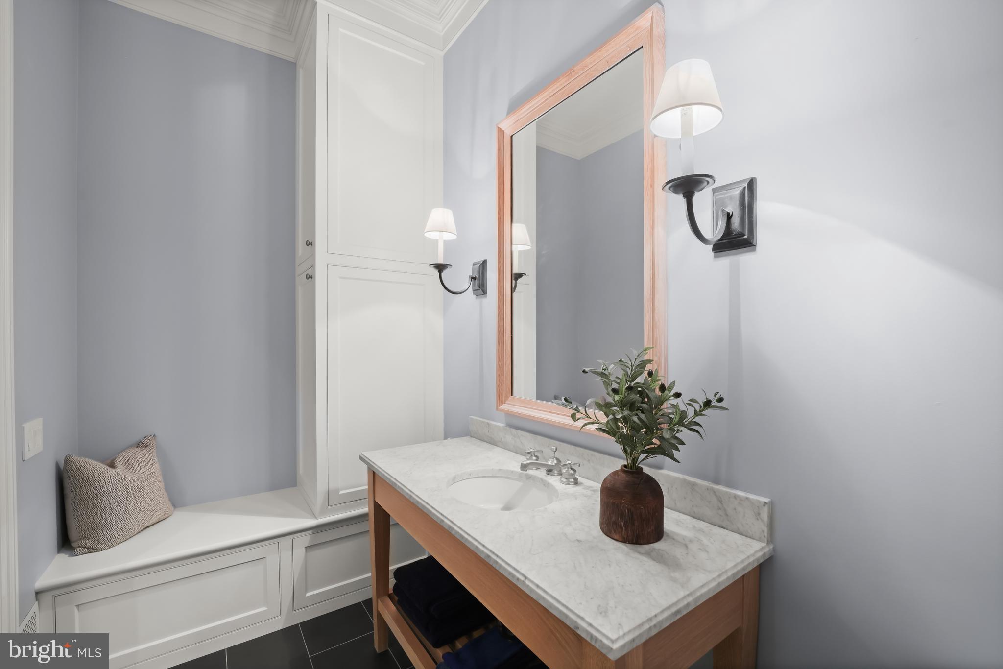 GIBSON ISLAND - Residential