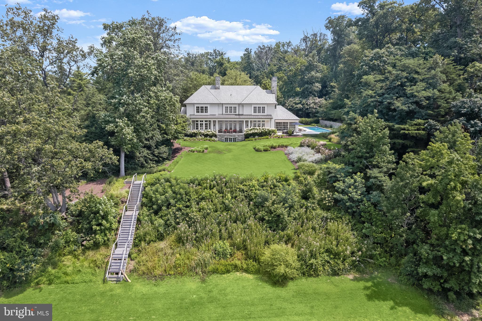 GIBSON ISLAND - Residential