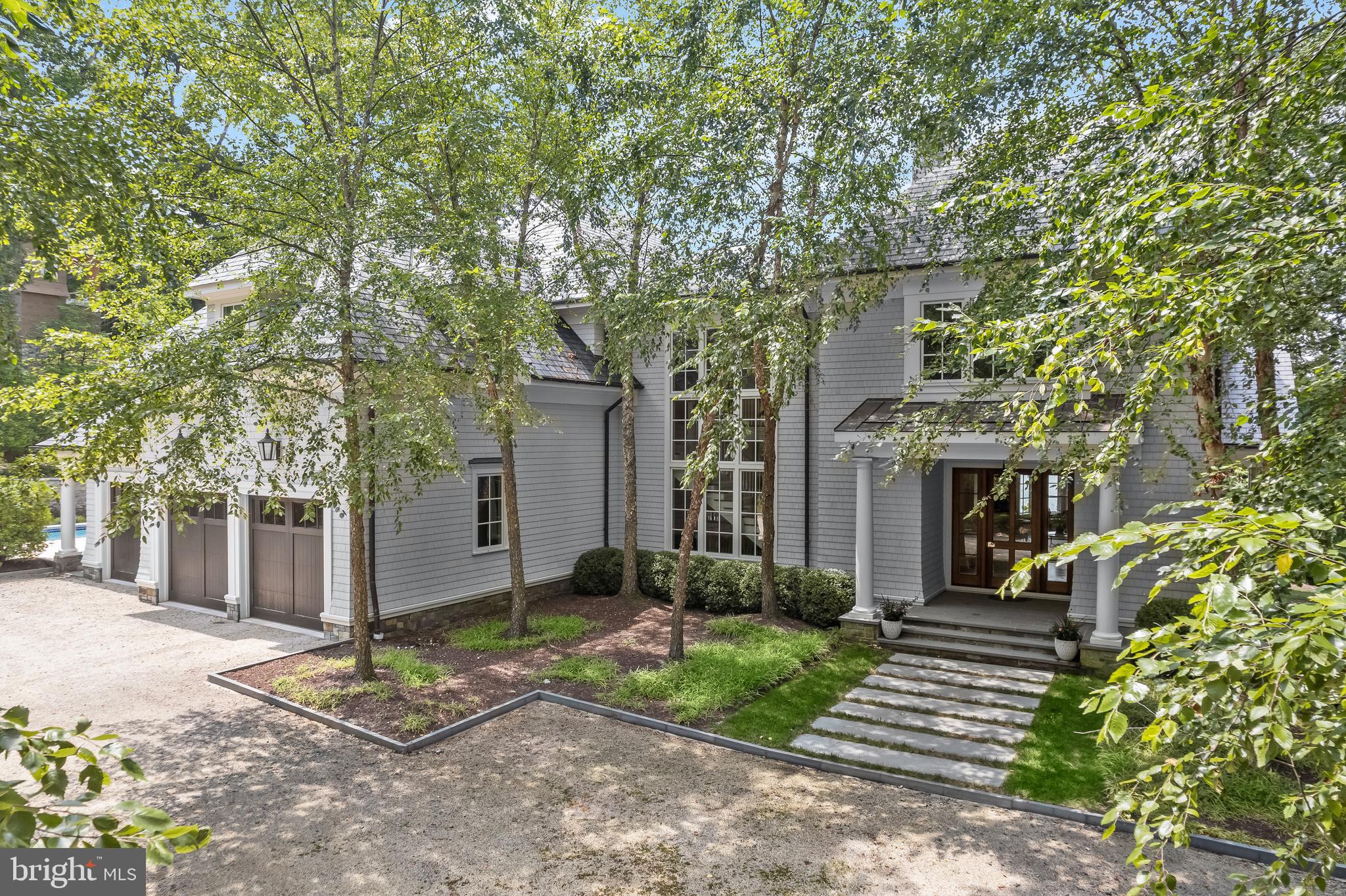 GIBSON ISLAND - Residential