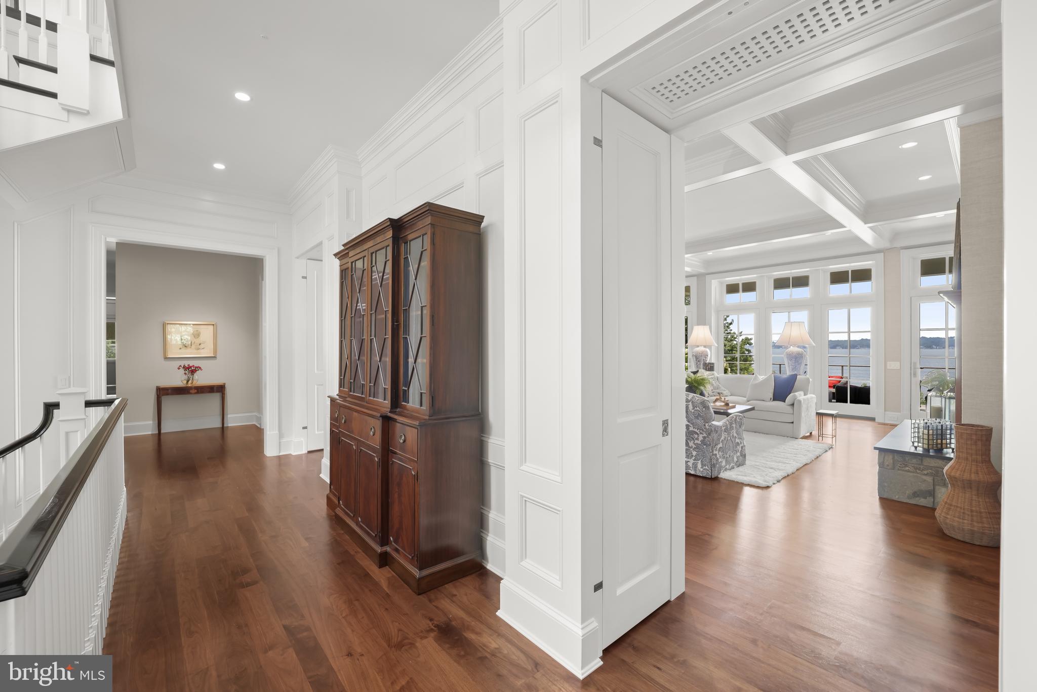 GIBSON ISLAND - Residential