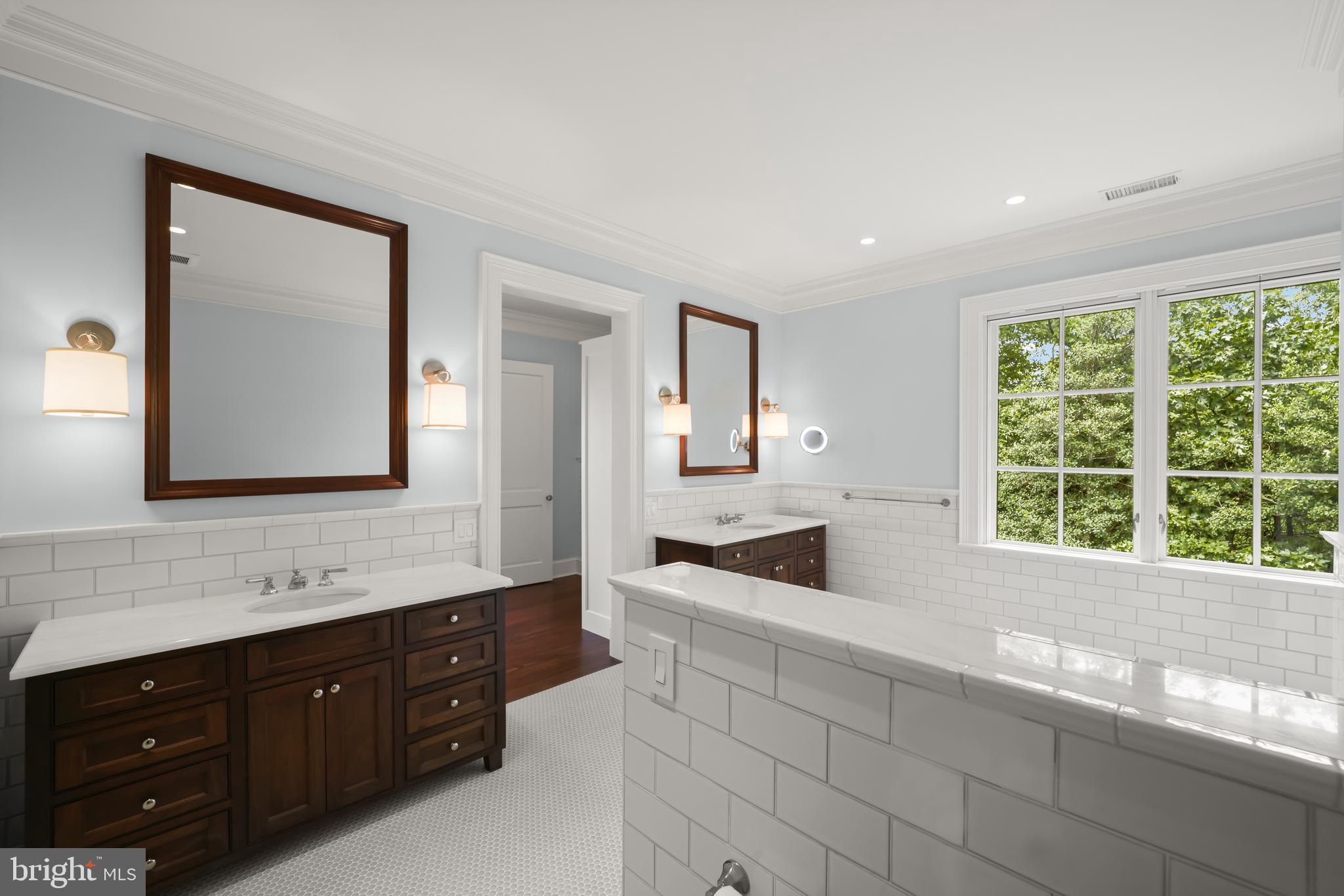 GIBSON ISLAND - Residential