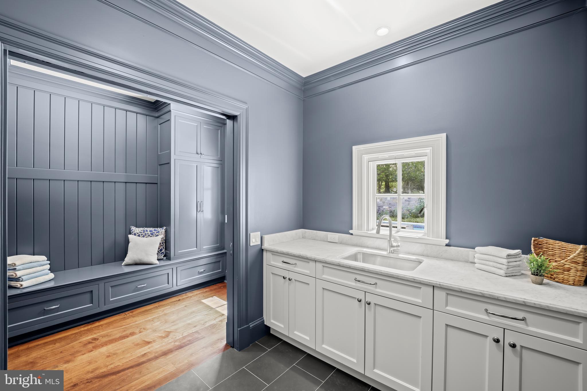 GIBSON ISLAND - Residential