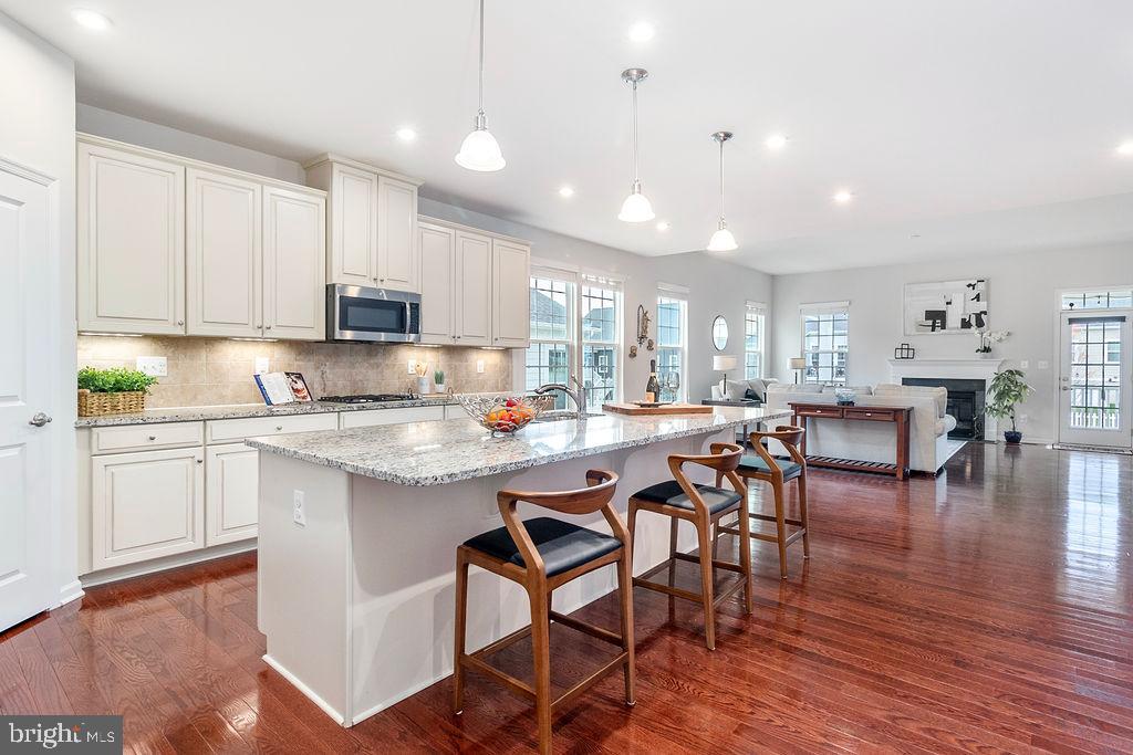 GREENS SOUTH AT WILLOWSF - Residential