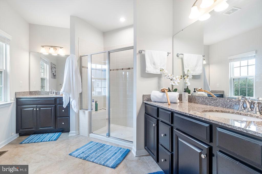 GREENS SOUTH AT WILLOWSF - Residential