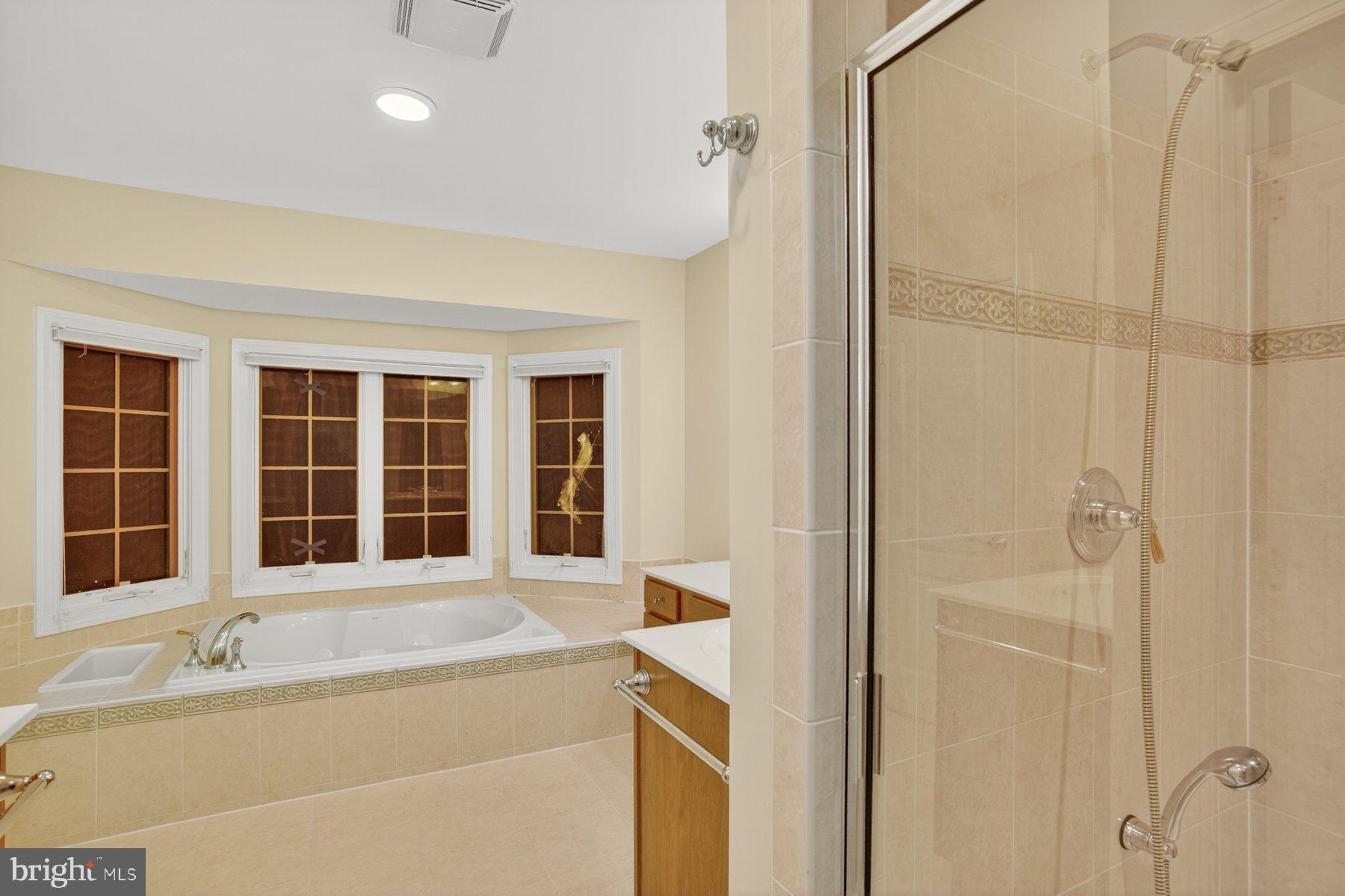 LAKE MANASSAS - Residential