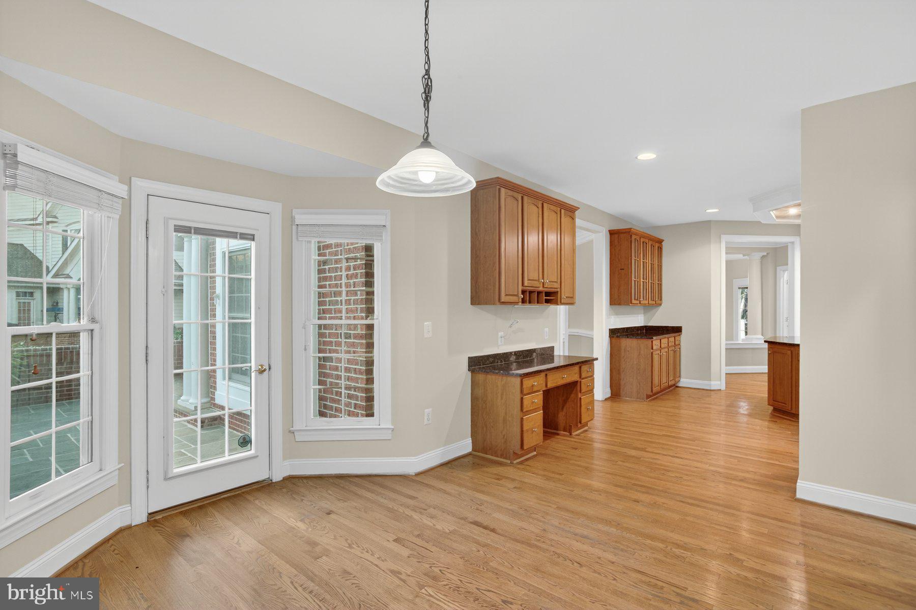 LAKE MANASSAS - Residential