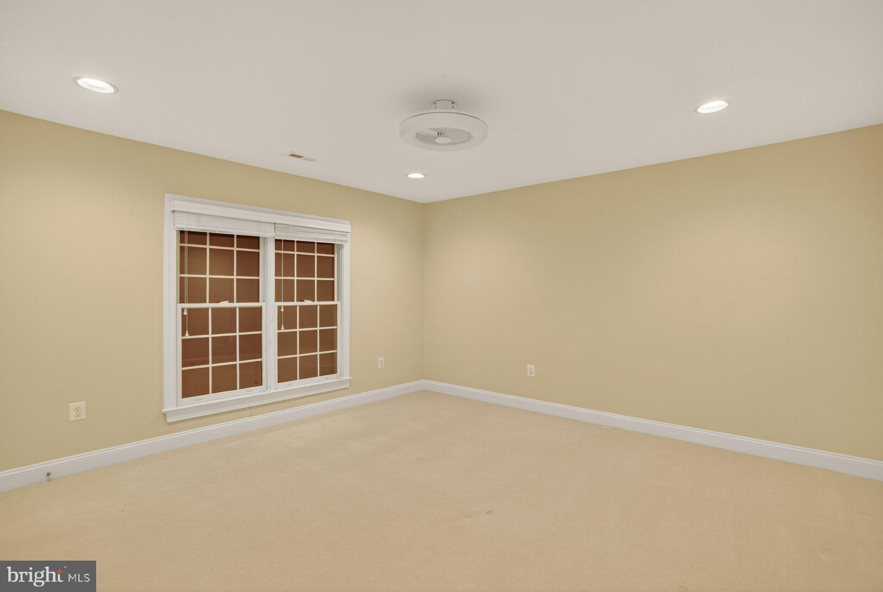 LAKE MANASSAS - Residential