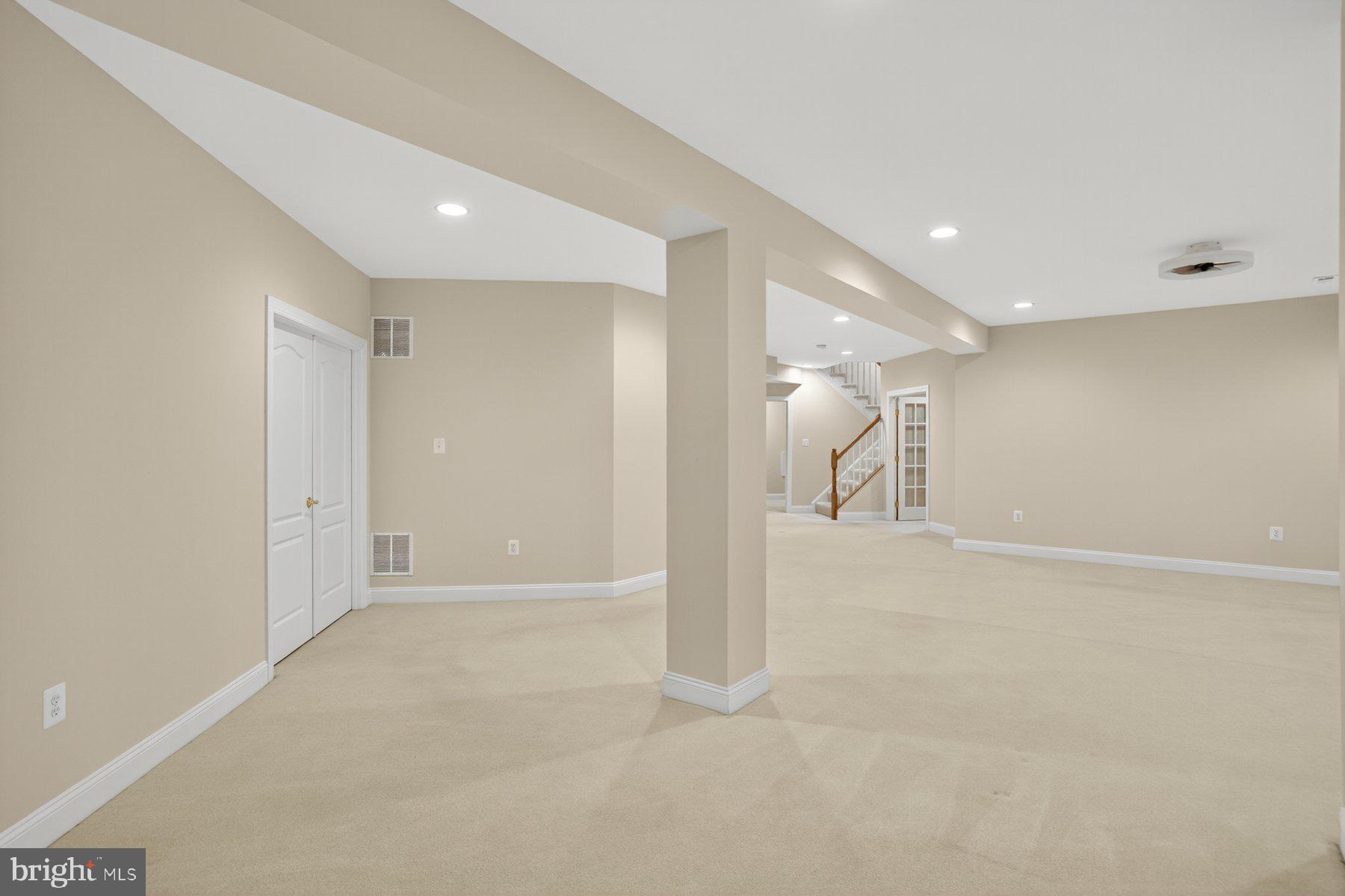 LAKE MANASSAS - Residential