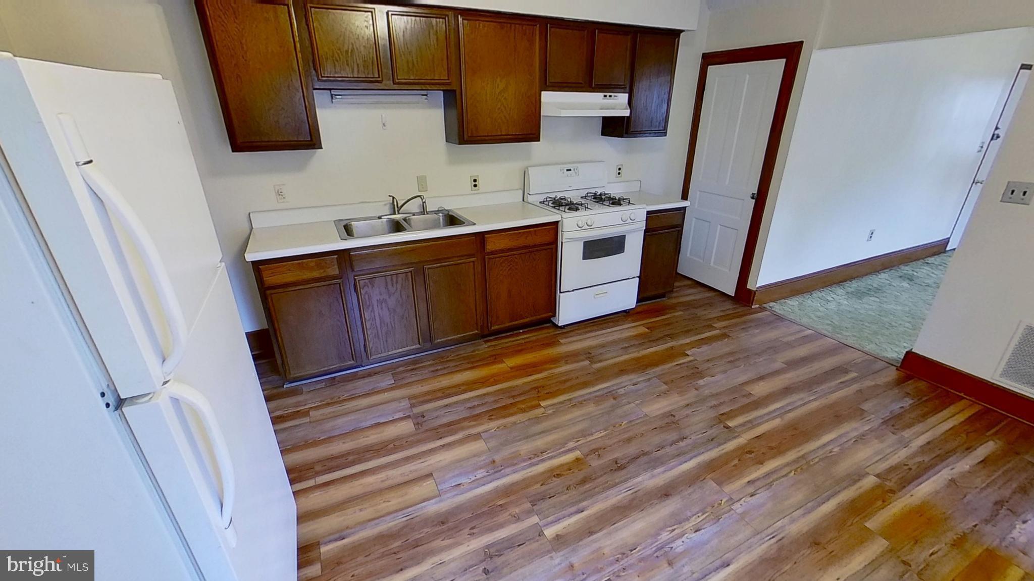 127 HANOVER STREET 2ND FLOOR