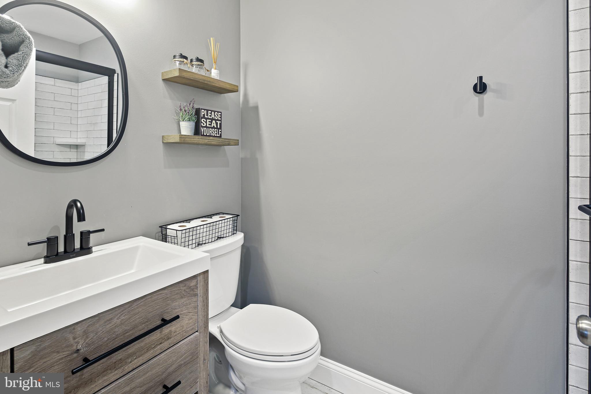 MOUNT HEBRON - Residential