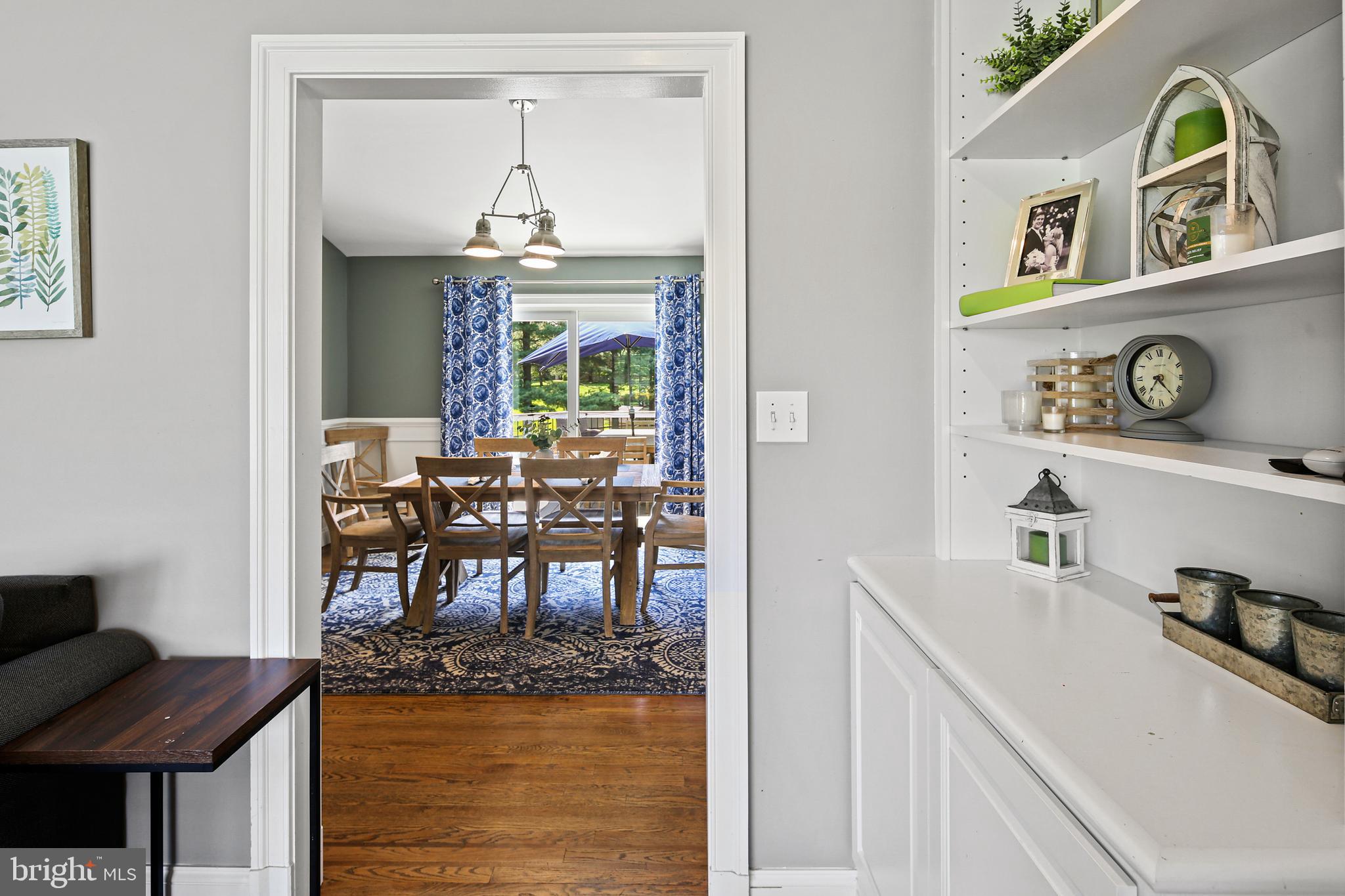 MOUNT HEBRON - Residential