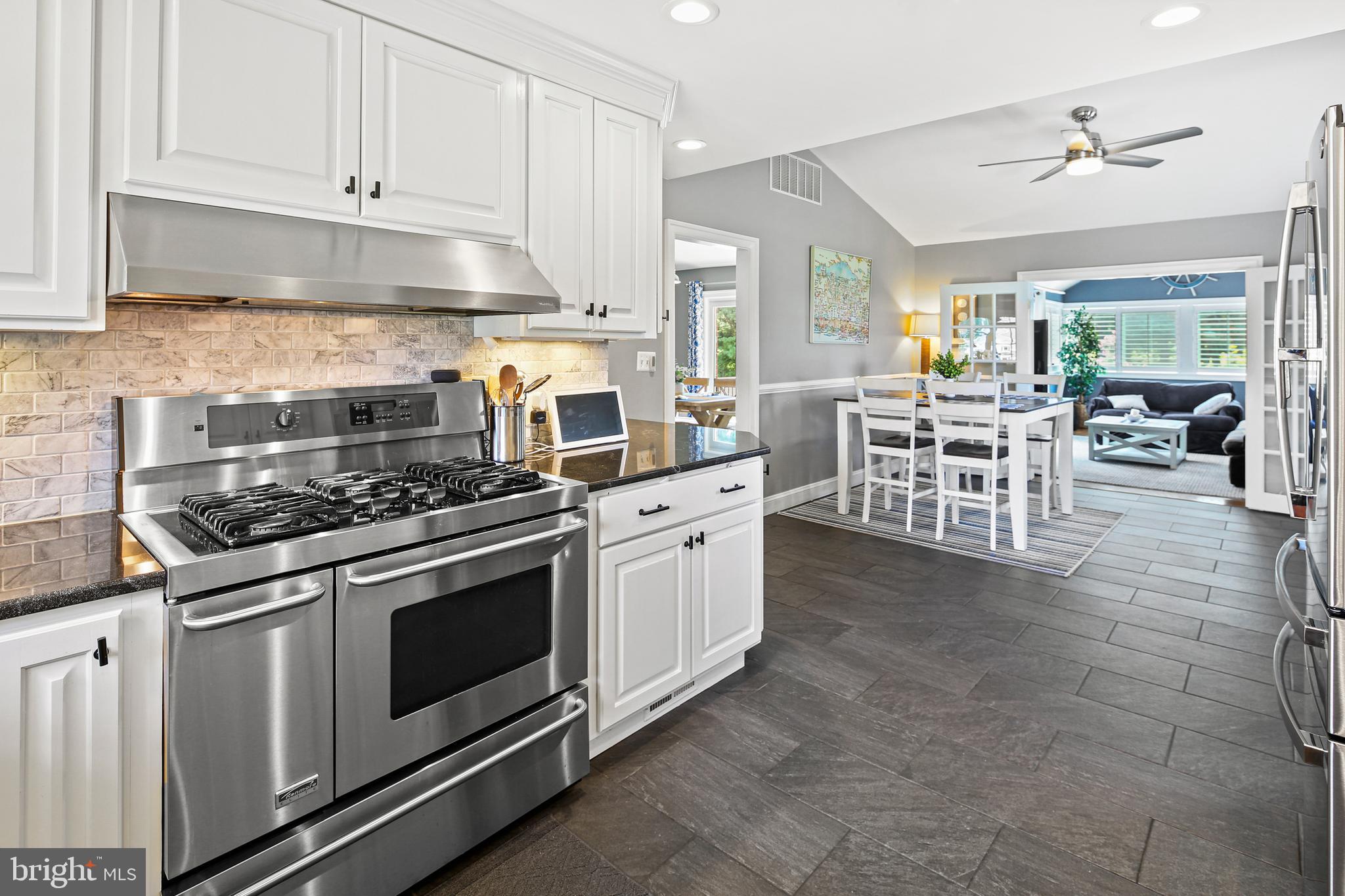 MOUNT HEBRON - Residential